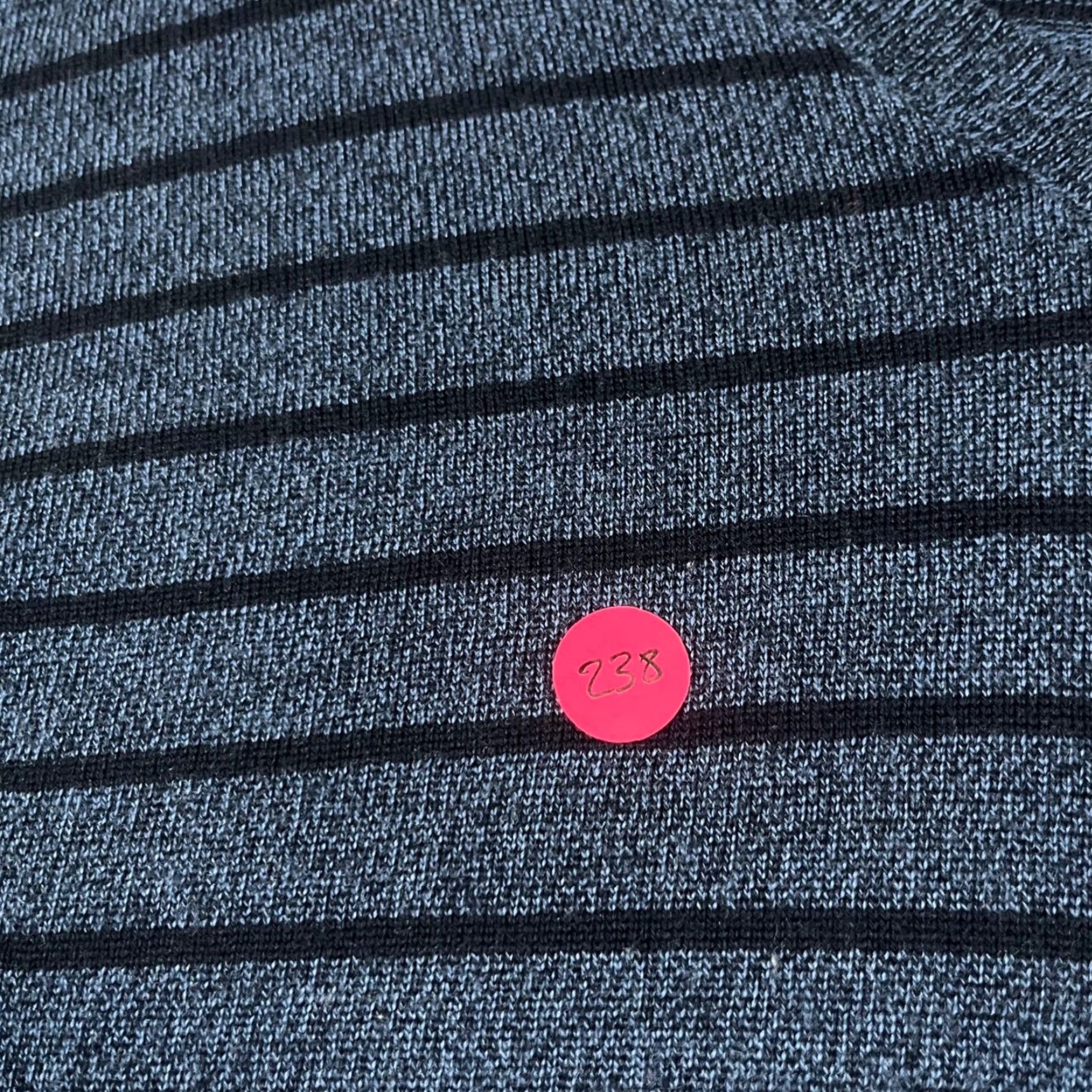 Banana Republic Banana Republic Baruffa Blue Striped Italian Merino Wool V-Neck Sweater Mens XL Size US XL / EU 56 / 4 - 6 Thumbnail