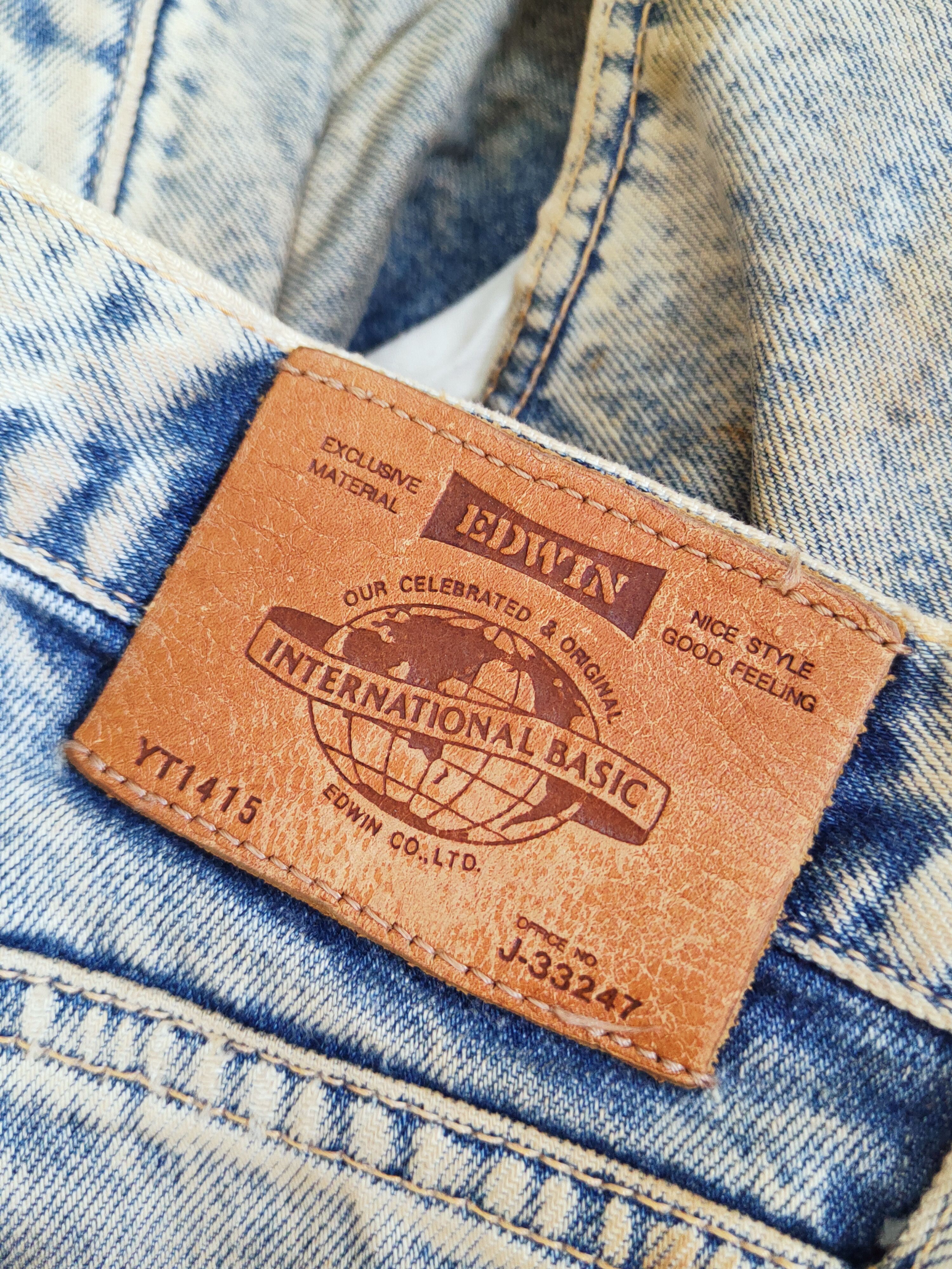 Edwin Edwin Dark Blue Distressed Ripped Jeans #W506 Size US 31 - 12 Thumbnail