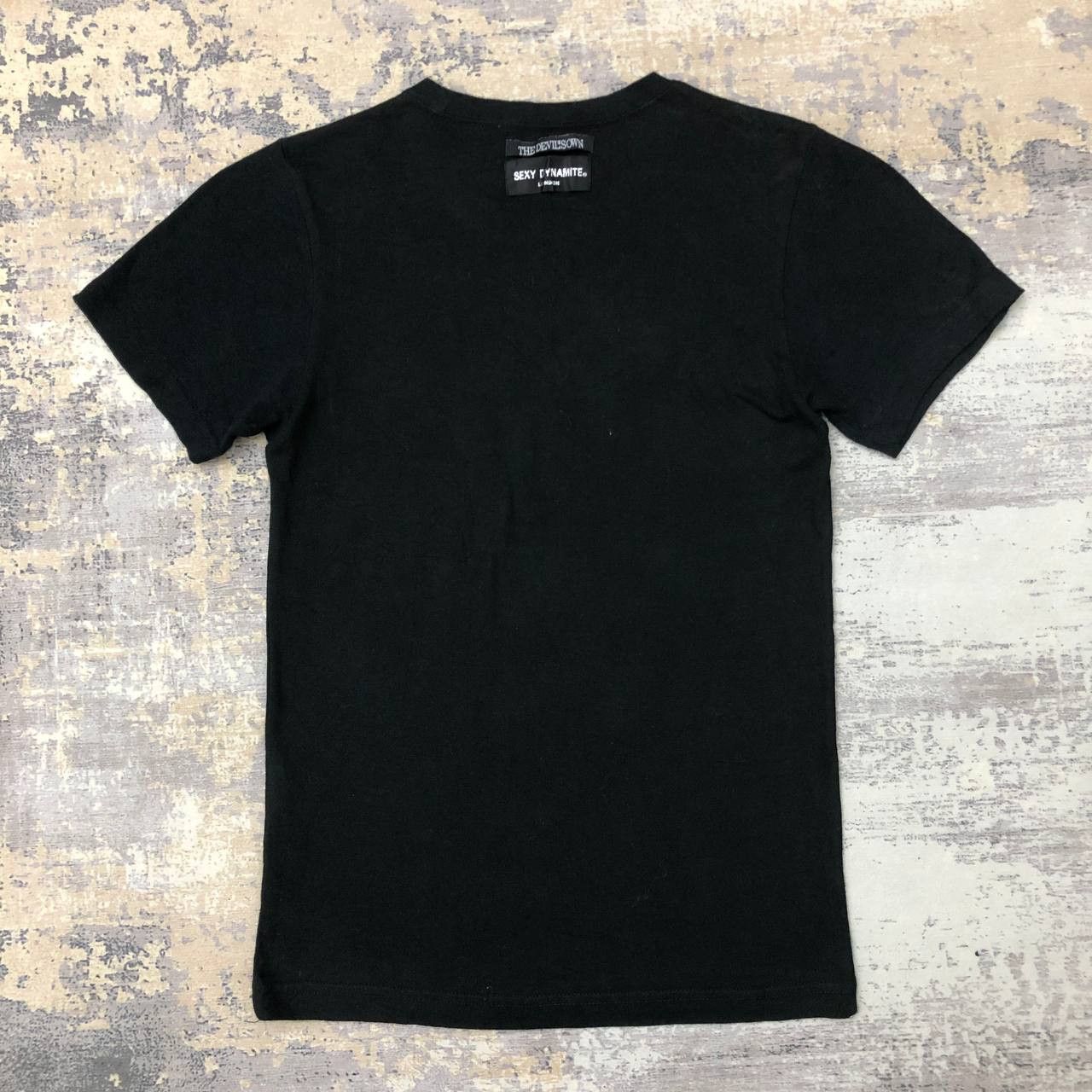 Band Tees × Japanese Brand T110 THE DEVIL’S OWN x SEXY DYNAMITE LONDON Punk TEE Size XS / US 0-2 / IT 36-38 - 4 Thumbnail