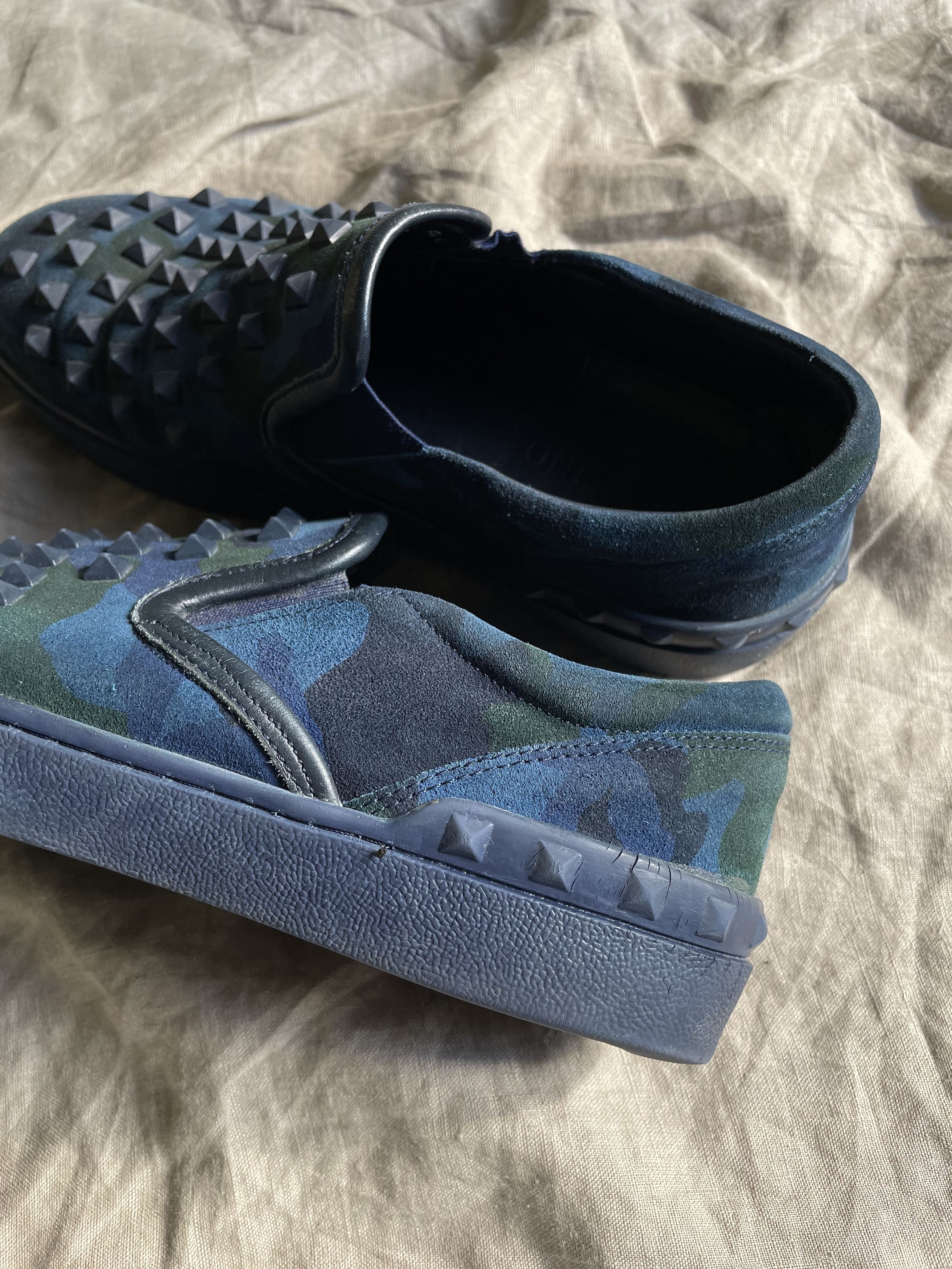 Valentino Valentino Rockstud Camo Slip On Sneakers 7828AC Size US 7 / EU 40 - 6 Thumbnail