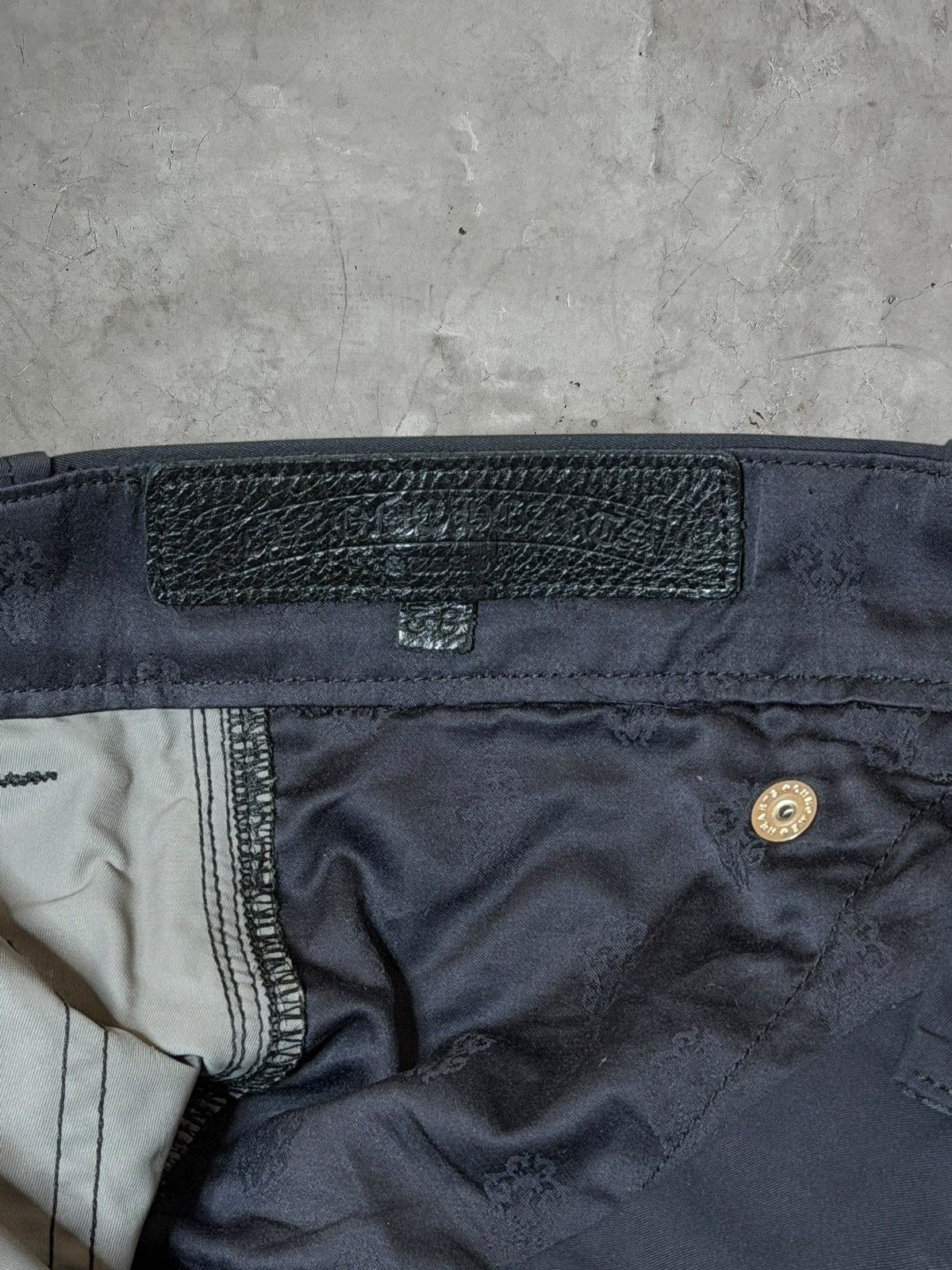 Chrome Hearts Chrome Hearts Carpenter Nylon Leather Patch Shorts Size US 38 / EU 54 - 10 Thumbnail