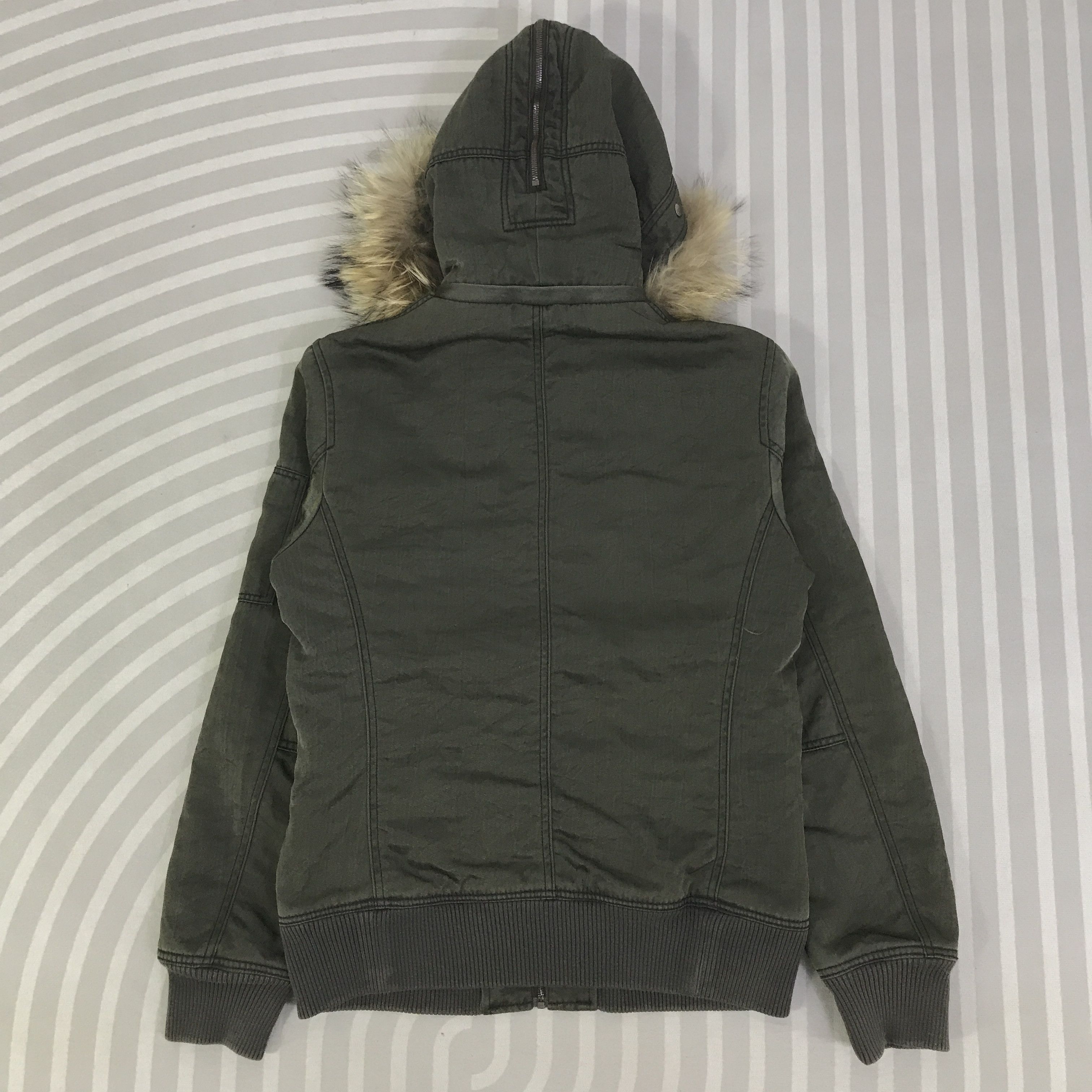 ABAHOUSE Vintage ABAHOUSE Japan Fur Hoodie Bomber Jacket K124B14 Size US M / EU 48-50 / 2 - 3 Thumbnail