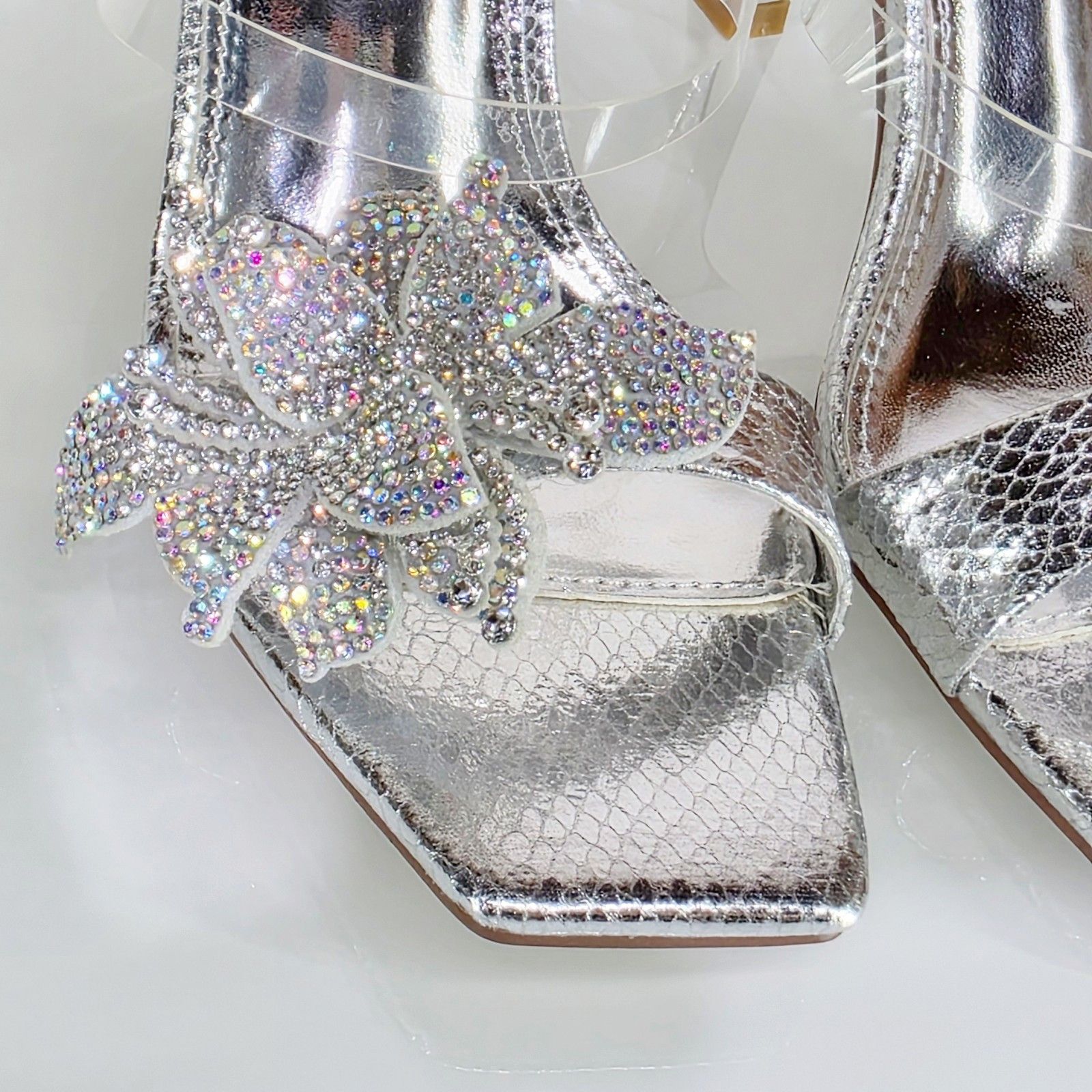 Other Lily Rhinestone Flower Silver Slip On 3.25" Heel Casual Even Size US 7.5 / IT 37.5 - 4 Thumbnail