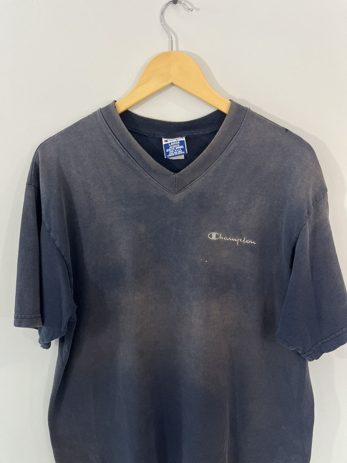 Vintage Sun Faded Champion Blank Basic V Neck Tee Size US L / EU 52-54 / 3 - 2 Thumbnail