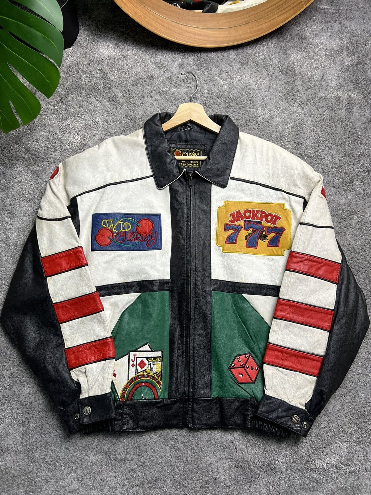 Designer × Streetwear × Vintage Vintage Jacket by suzi las