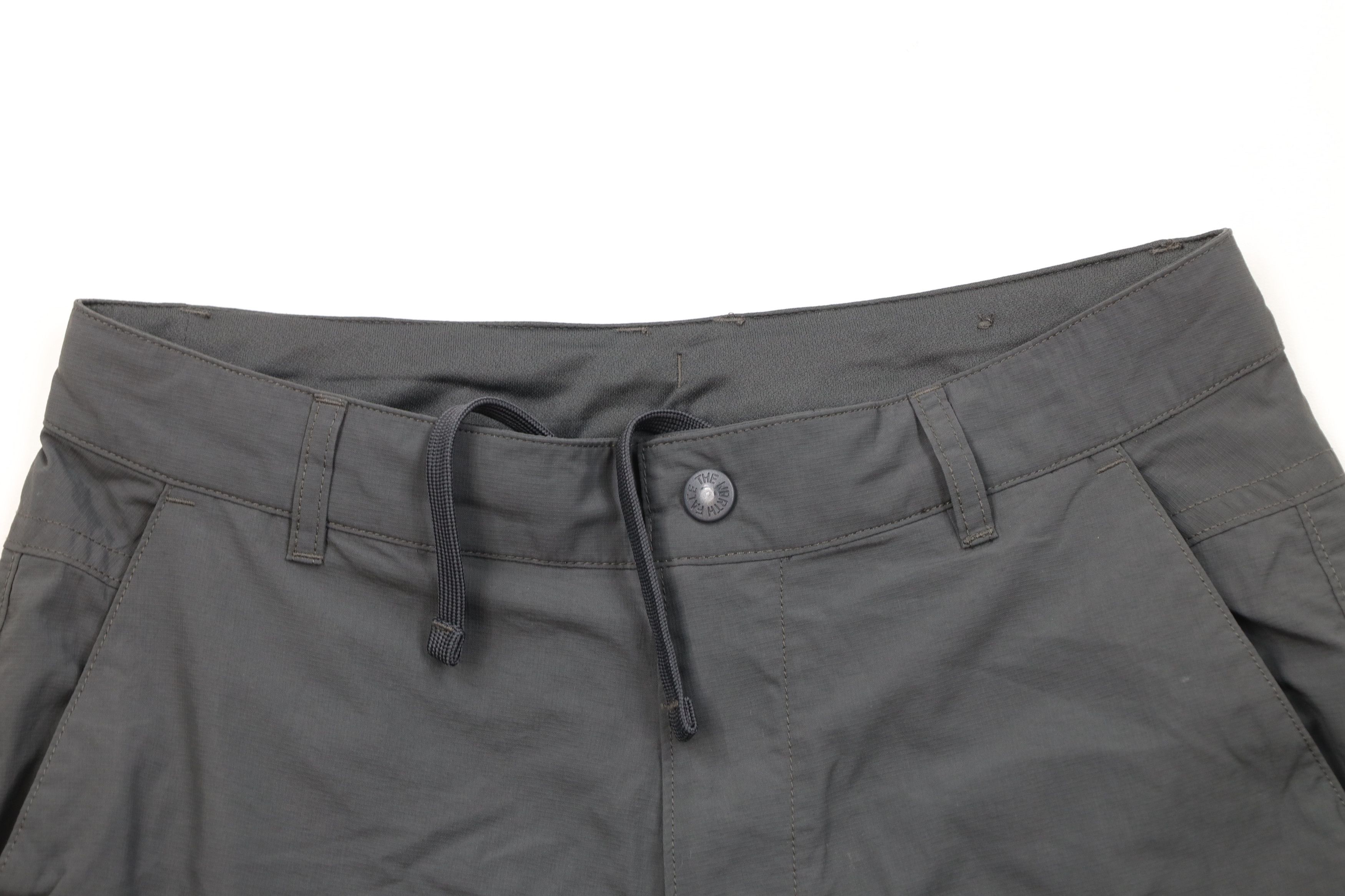 The North Face The North Face Spell Out Outdoor Hiking Trekking Shorts Gray Size US 32 / EU 48 - 2 Thumbnail