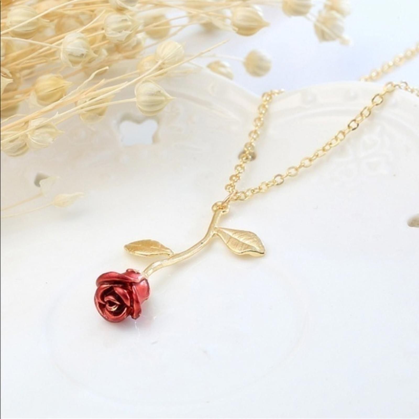 Designer Rose Pendant Necklace 18K Plated Gold NWT Size ONE SIZE - 2 Thumbnail