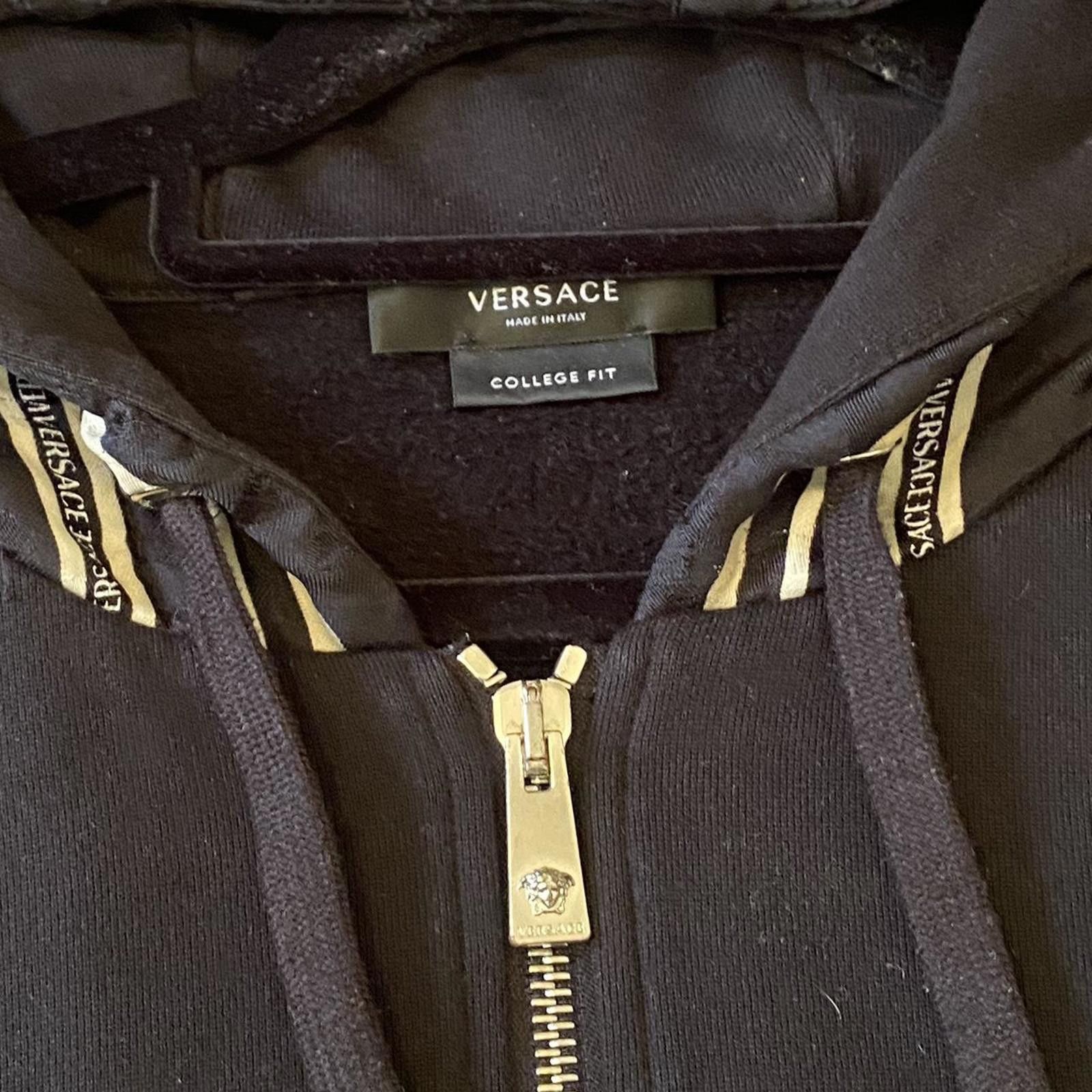 Versace Versace Men's Black Hoodie Sweatshirt with Logo and Pattern Size US M / EU 48-50 / 2 - 5 Thumbnail