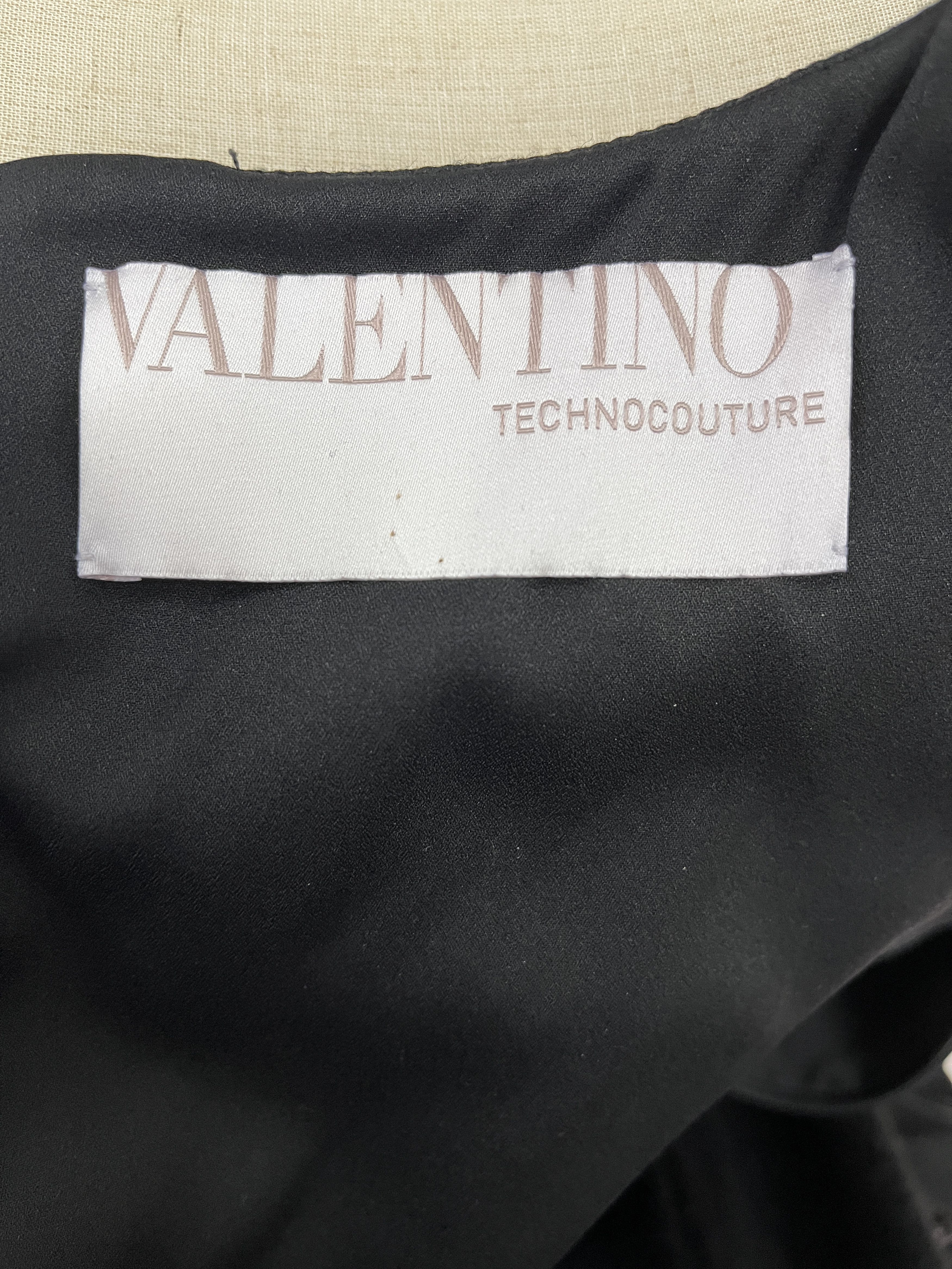 Valentino Valentino Classic Mini Black Dress Size XS / US 0-2 / IT 36-38 - 5 Thumbnail