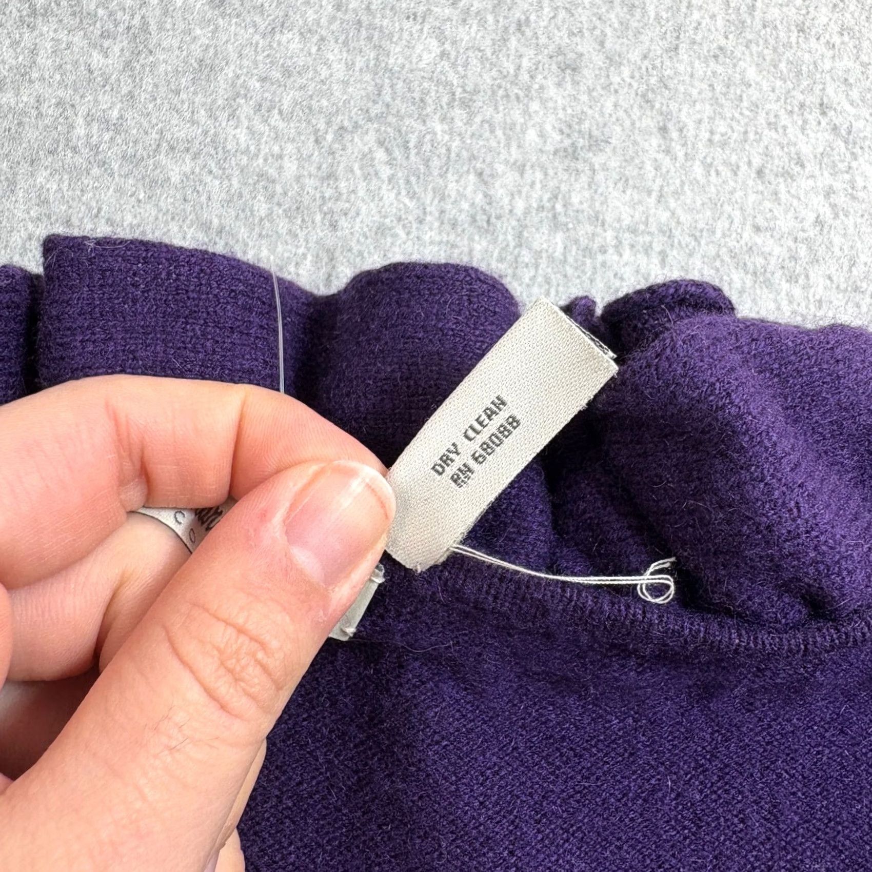 Neiman Marcus Neiman Marcus Cashmere Sweater Woman XL Purple Ruffle Quiet Luxury Heritage READ Pullover Crew Neck Long Sleeve Knit Solid Vintage: No Size XL / US 12-14 / IT 48-50 - 5 Thumbnail