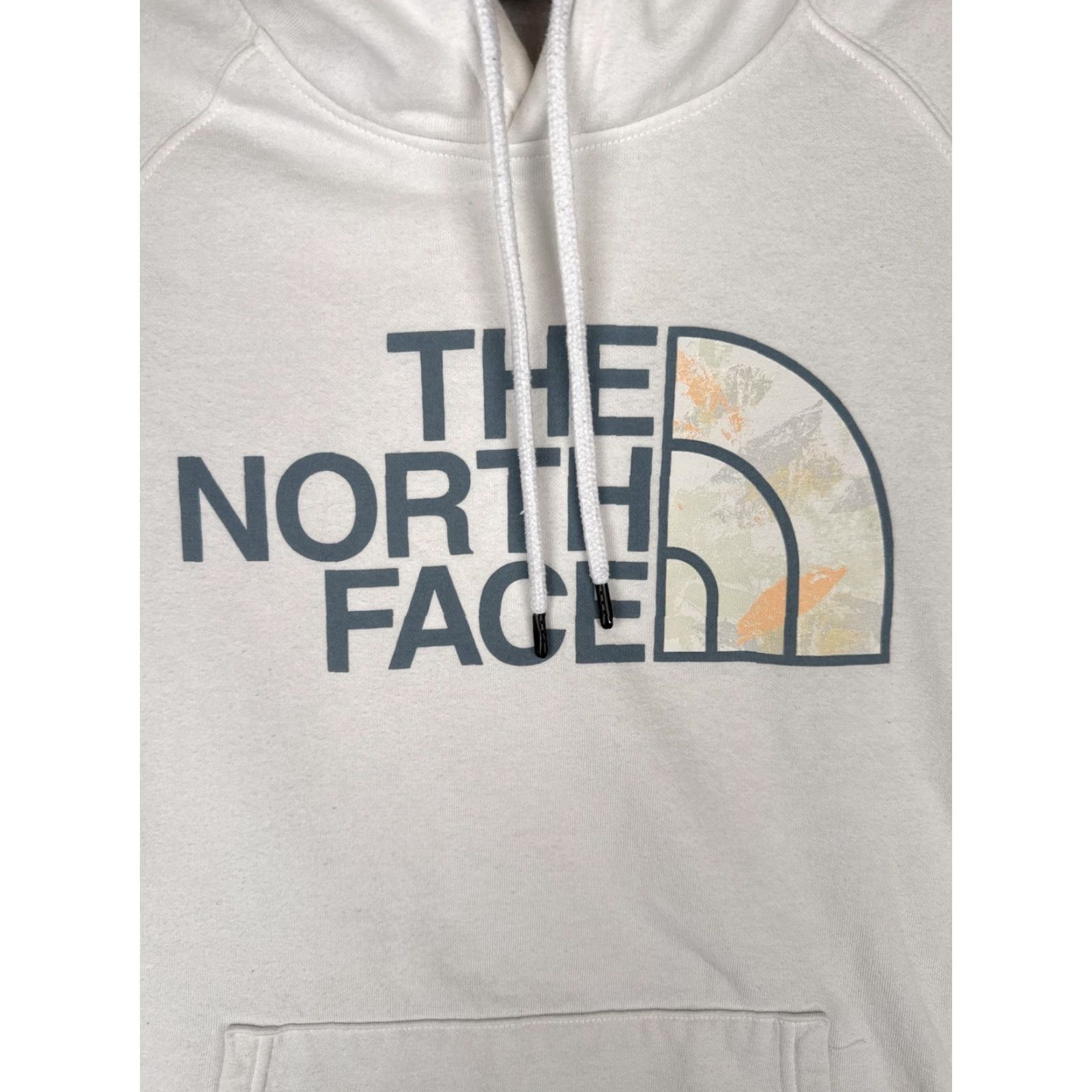 The North Face The North Face Hoodie Womens L White Floral Logo Pullover Sweatshirt Size L / US 10 / IT 46 - 6 Thumbnail