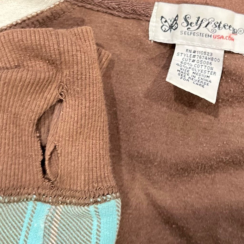 Asics 7 Piece Clothing Lot: Asics, Senita, Pinspark, Self Esteem, Wet Seal, Small-Med Size 26" / US 2 / IT 38 - 4 Thumbnail