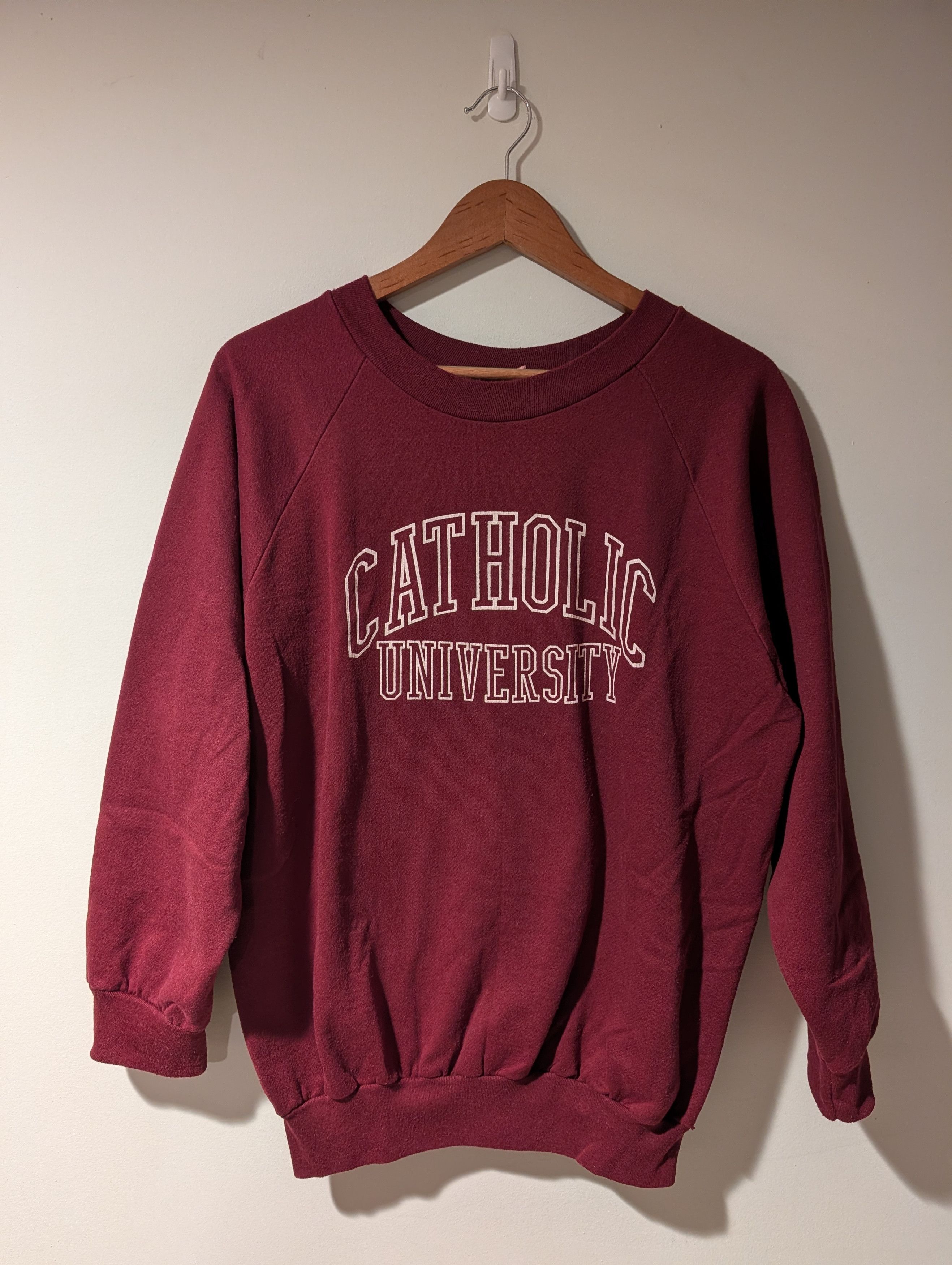 NCAA Vintage Catholic University America Crewneck Sweatshirt Boxy Size US XL / EU 56 / 4 - 1 Thumbnail