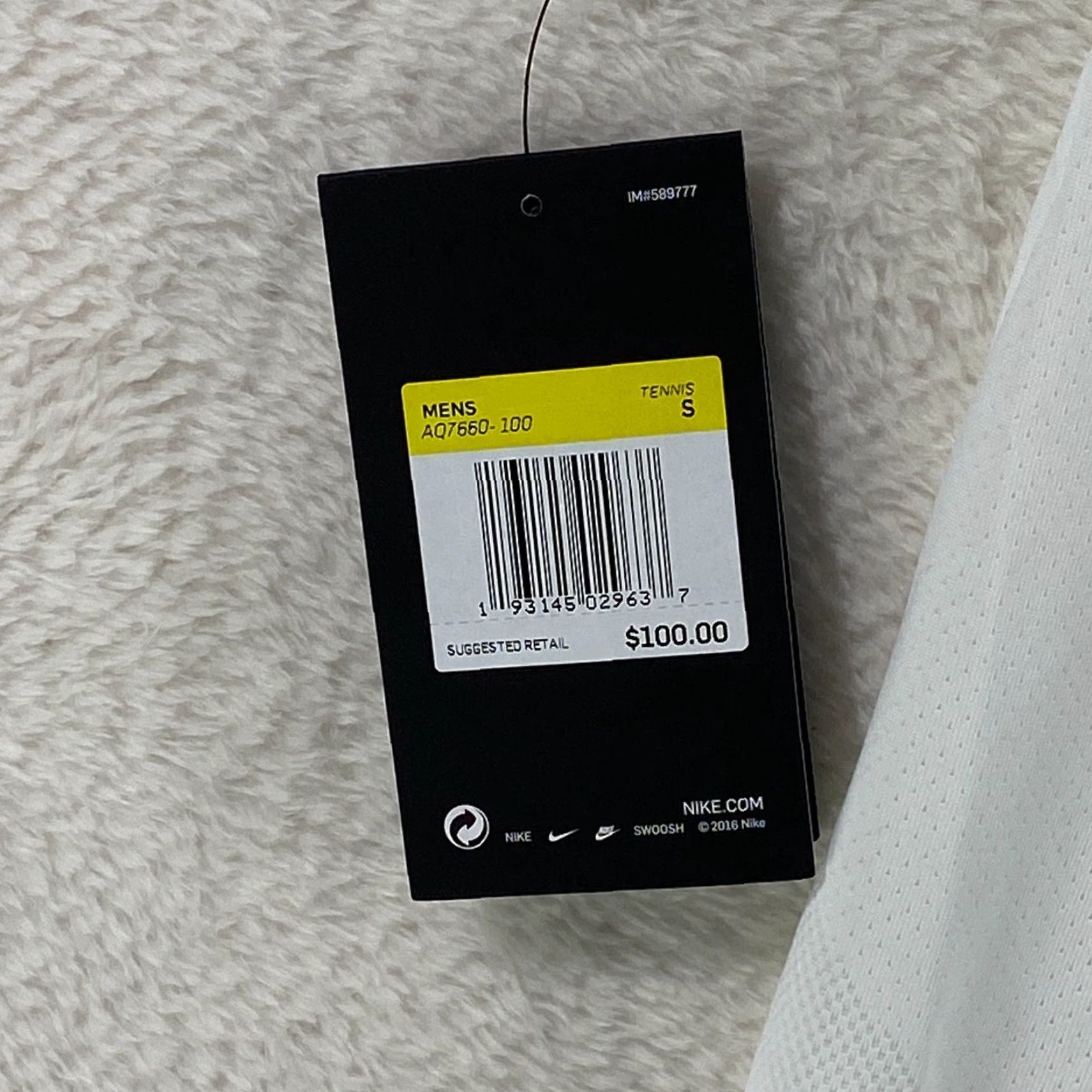 Nike Nike Rafa Nadal Wimbledon Aeroreact Men's Tennis Shirt AQ7660-100 Size S Nike Shirt Tennis Mens White 2019 90s? Size US S / EU 44-46 / 1 - 3 Thumbnail