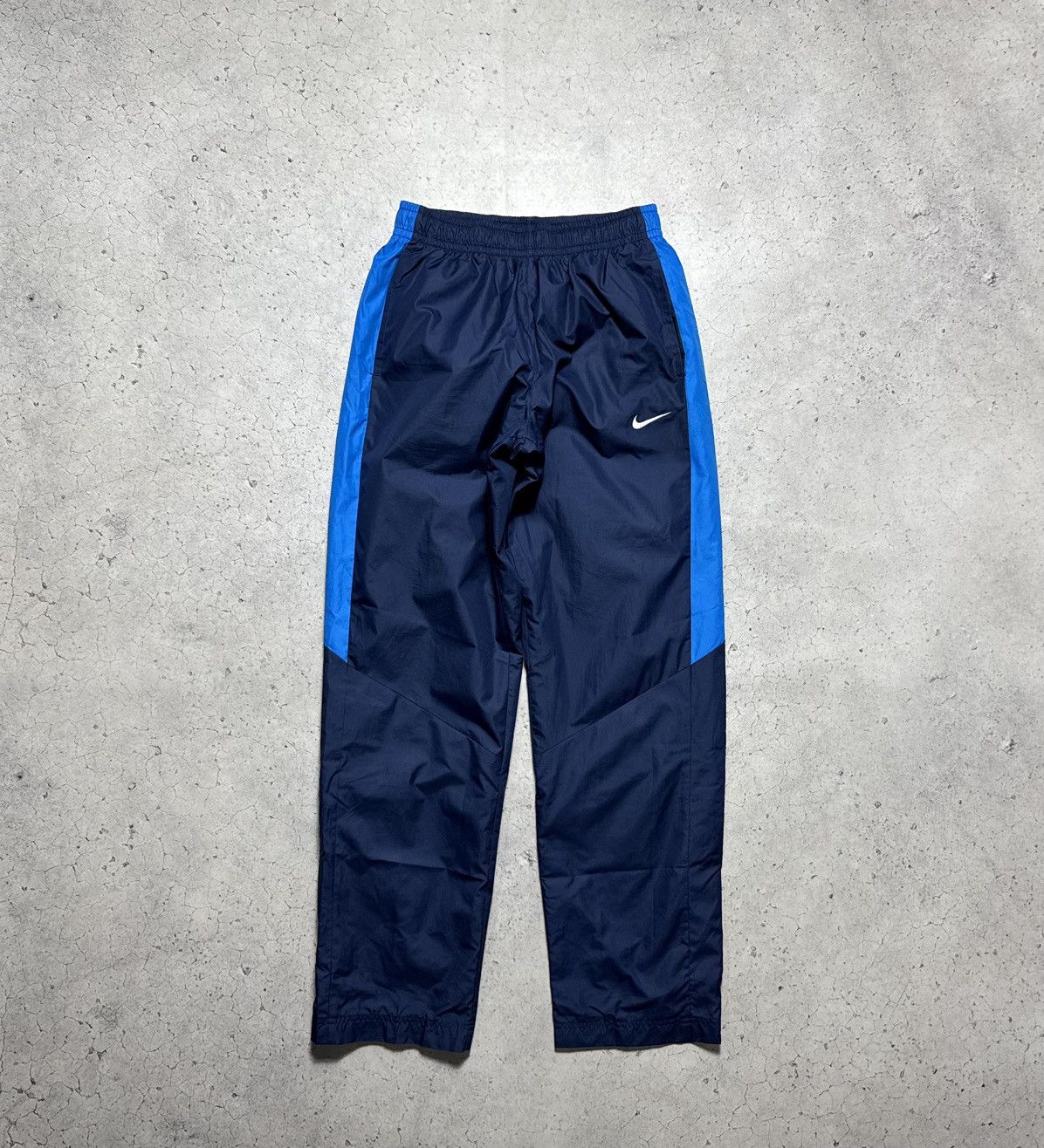 Nike Nike Vintage Nylon Track Suit Jacket & Pants Size S Blue Size US S / EU 44-46 / 1 - 10 Thumbnail