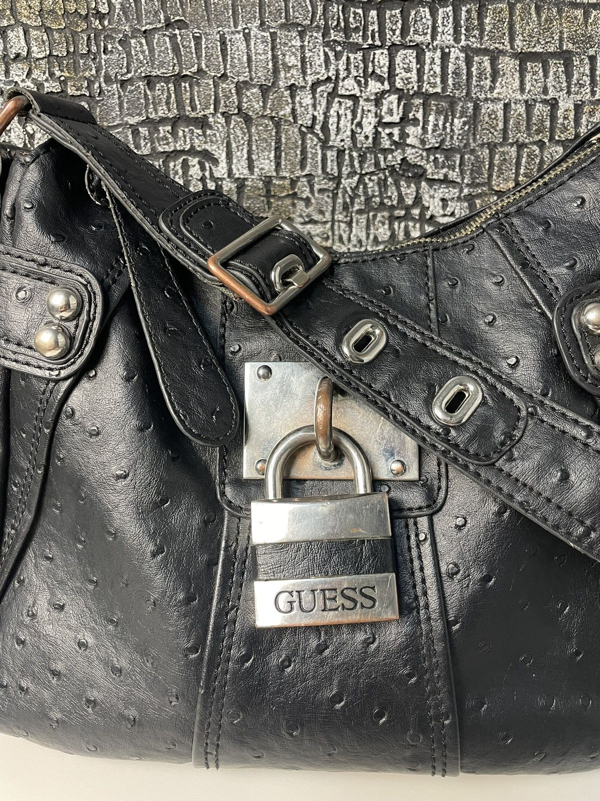Guess Vintage Guess Bag Y2K Metal Logo Size ONE SIZE - 8 Thumbnail