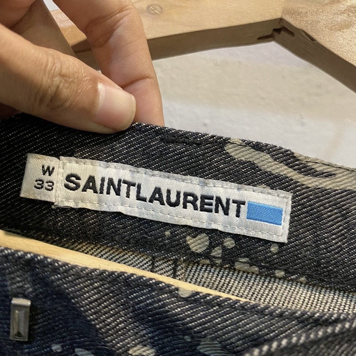 Saint Laurent Paris Saint Laurent Paint Splatter Straight Cut Jeans Indigo Size US 33 - 13 Thumbnail