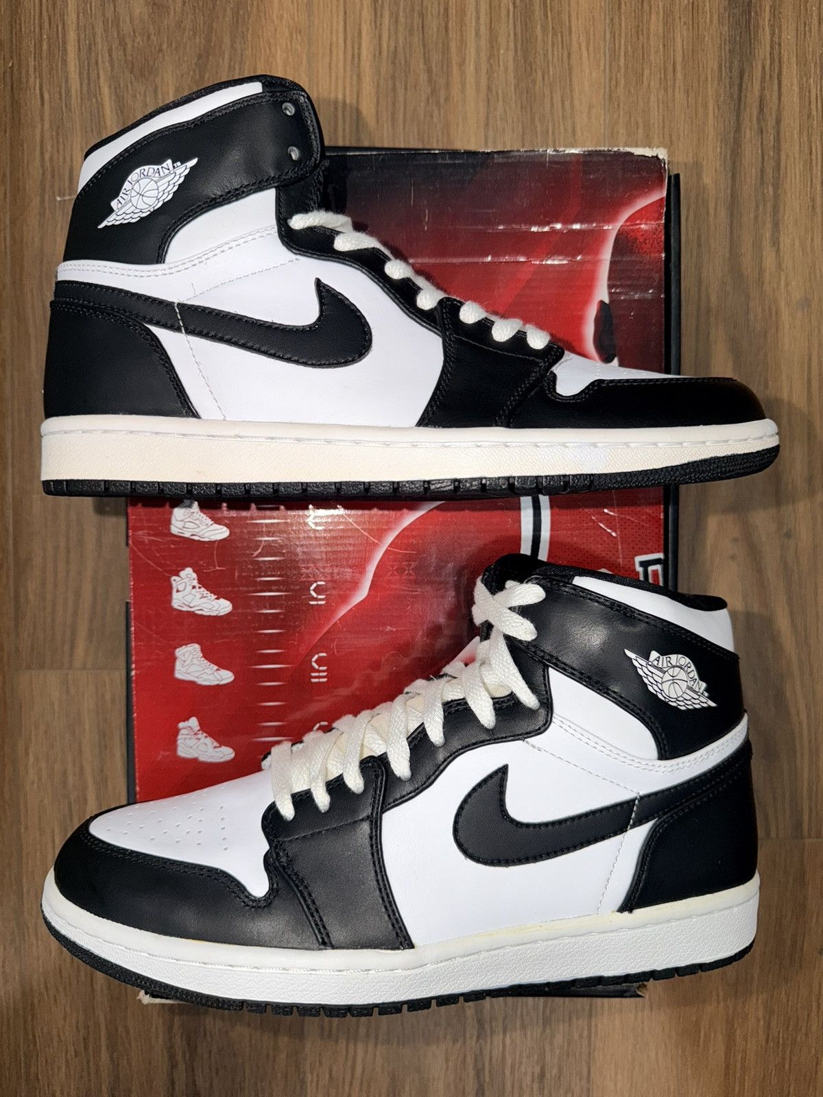 Jordan Brand Jordan 1 Retro White Black CDP (2008) size 8.5 Men’s Size US 8.5 / EU 41-42 - 1 Thumbnail