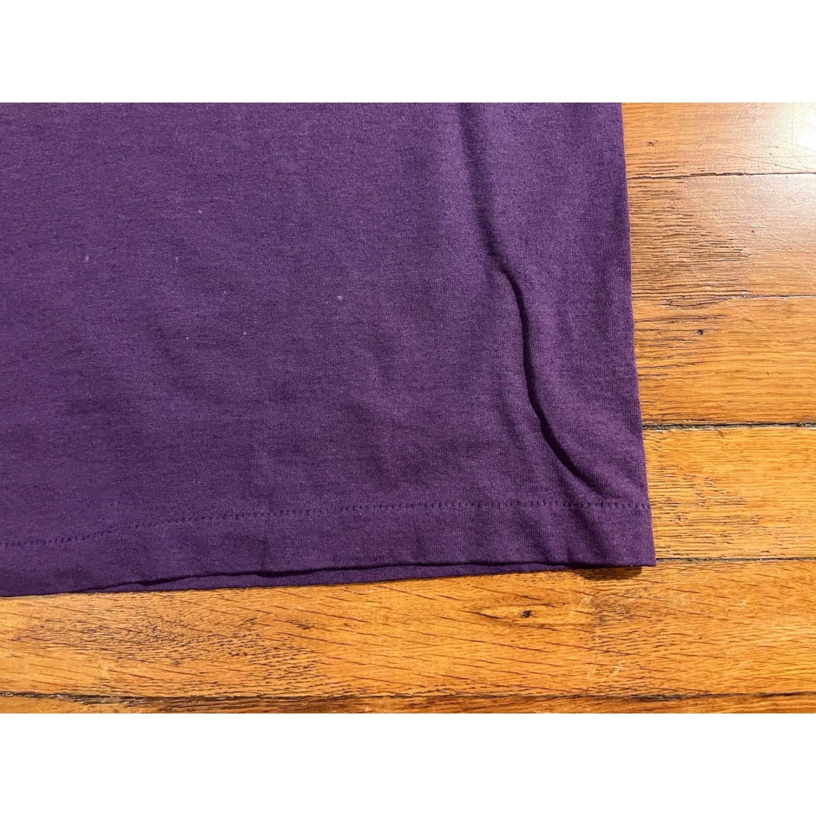 Fruit Of The Loom VINTAGE New York Twin Towers NYC Shirt Men’s Large Purple Single Stitch 90s Brand Fruit of the Loom Shirt Men L Purple 90s NYC Vintage Mens Size US L / EU 52-54 / 3 - 5 Thumbnail