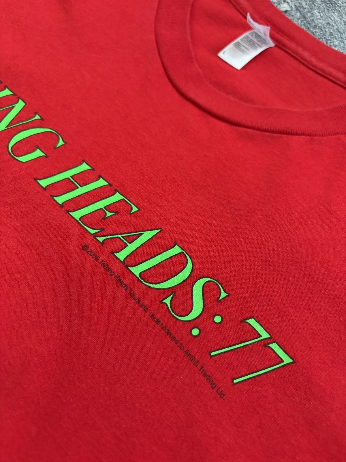 Vintage Talking Heads 77 Red T-Shirt 2005 Band Merch L Size US L / EU 52-54 / 3 - 4 Thumbnail