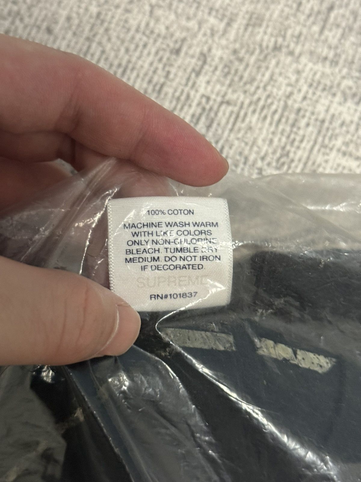 Supreme Supreme fw18 guts tee T-shirt Size US M / EU 48-50 / 2 - 4 Thumbnail