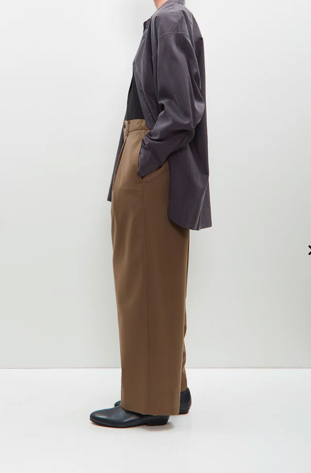 Stein SSSTEIN /Stein TWO TUCK EASY TROUSERS pants S dark beige NWT Size US 27 - 5 Thumbnail
