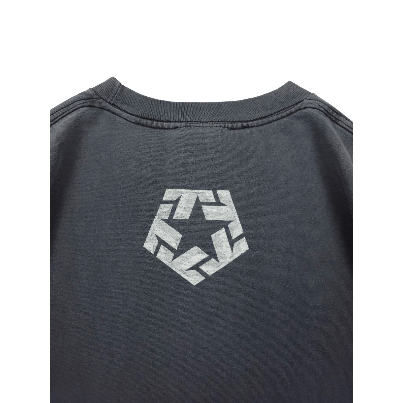 Band Tees × Vintage 💎 90s USA Tribal Sun Faded Washed Gray Black T-shirt Size M Size US M / EU 48-50 / 2 - 5 Thumbnail