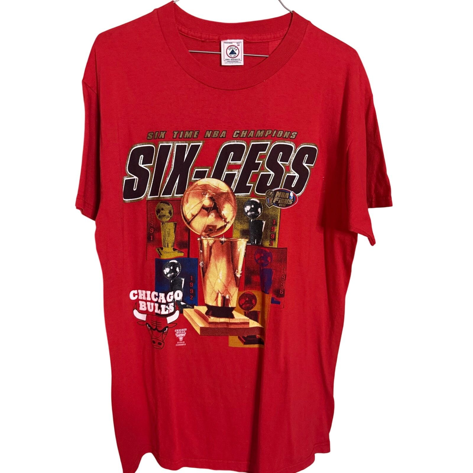 Delta Vintage Chicago Bulls Six-Cess Tee Size US M / EU 48-50 / 2 - 1 Thumbnail