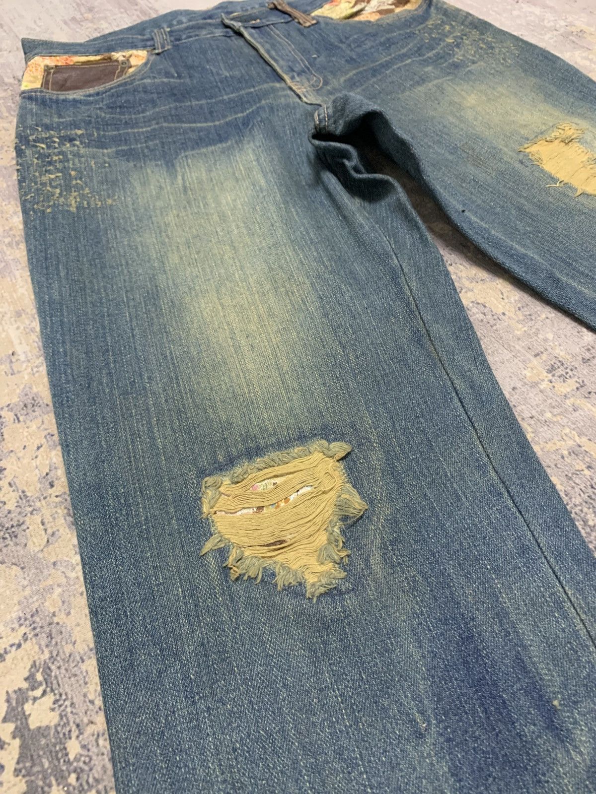 Japanese Brand Archive Japanese Sukajan Gumu Distressed Patchwork Jeans 32 Size US 32 / EU 48 - 5 Thumbnail