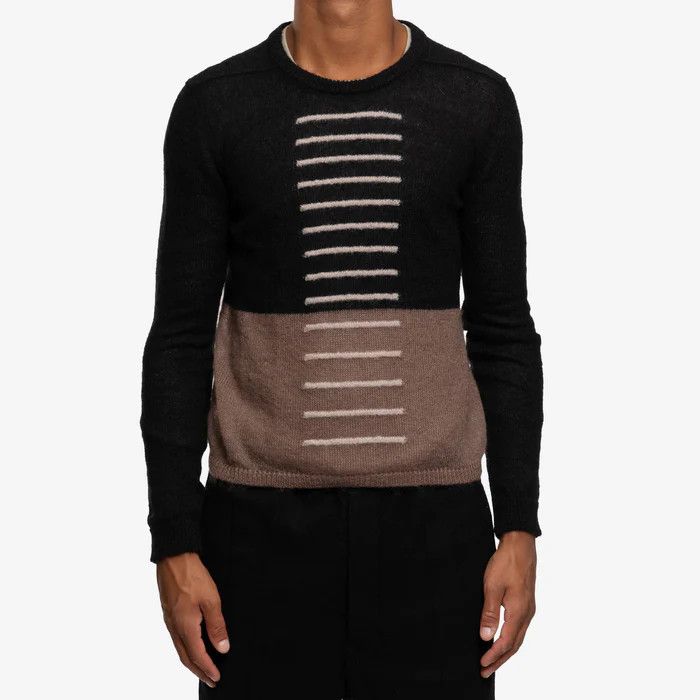 o1y0325 Crewneck Sweater in Black/Brown