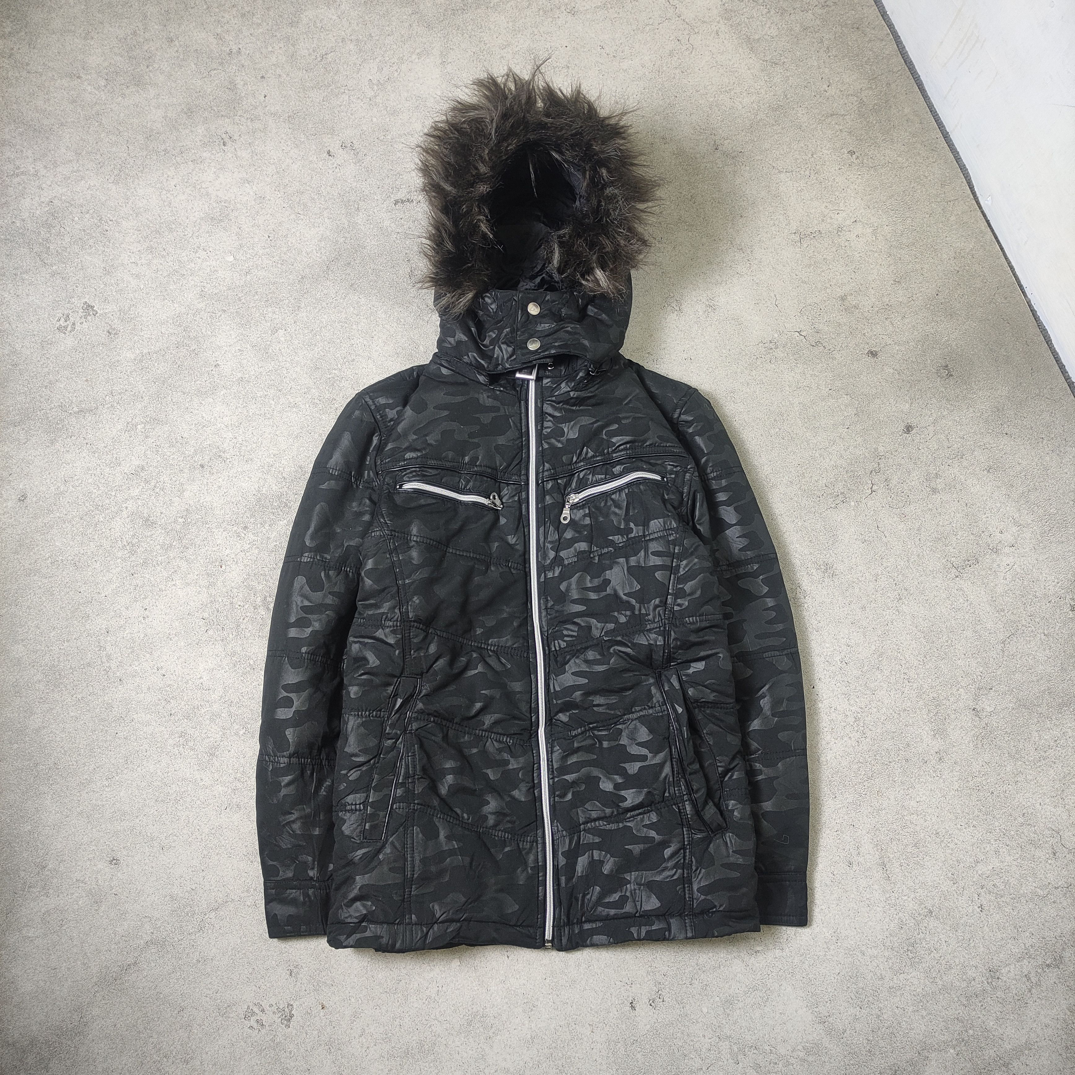 GOSTAR DE FUGA × Japanese Brand × Tornado Mart Airwalk Camo Fur Jacket style Tornado Mart Size US M / EU 48-50 / 2 - 2 Thumbnail