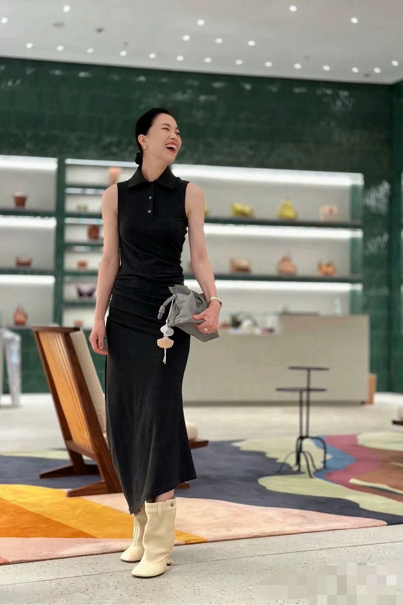 Loewe LOEWE Polo neck dress Size XS / US 0-2 / IT 36-38 - 1 Thumbnail