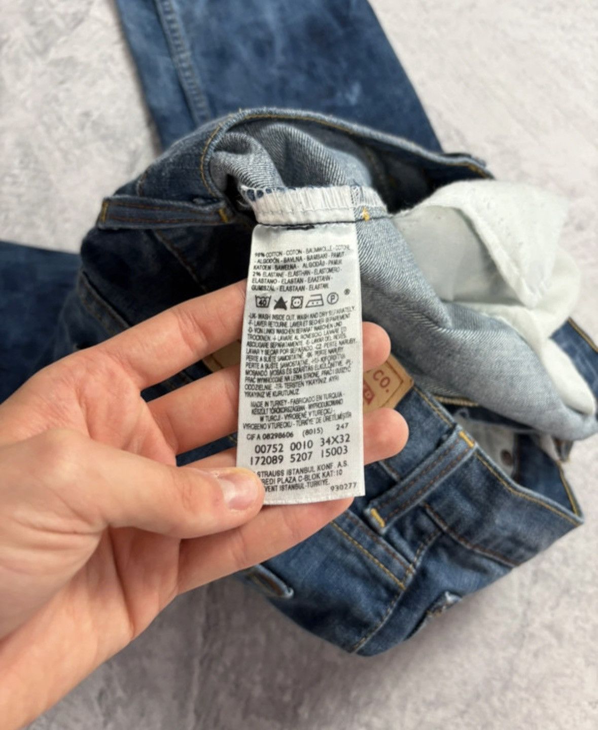 Levi's VINTAGE LEVIS 752 RARE UNIQUE ULTRA WASHED 90S Size US 33 - 10 Thumbnail