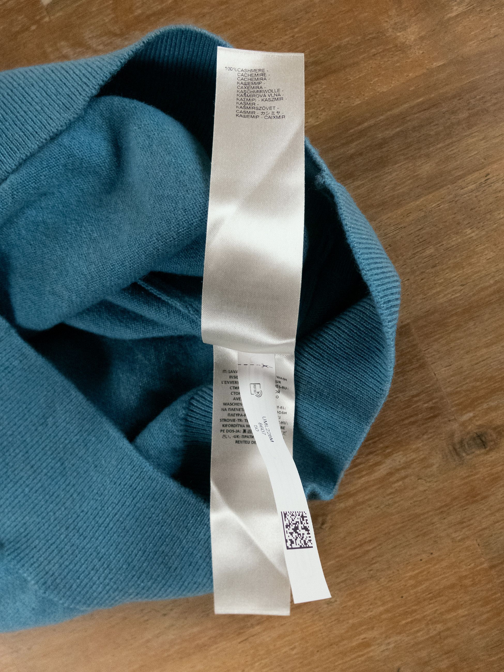 Other FALCONERI blue cashmere v-neck sweater Large Size US L / EU 52-54 / 3 - 5 Thumbnail