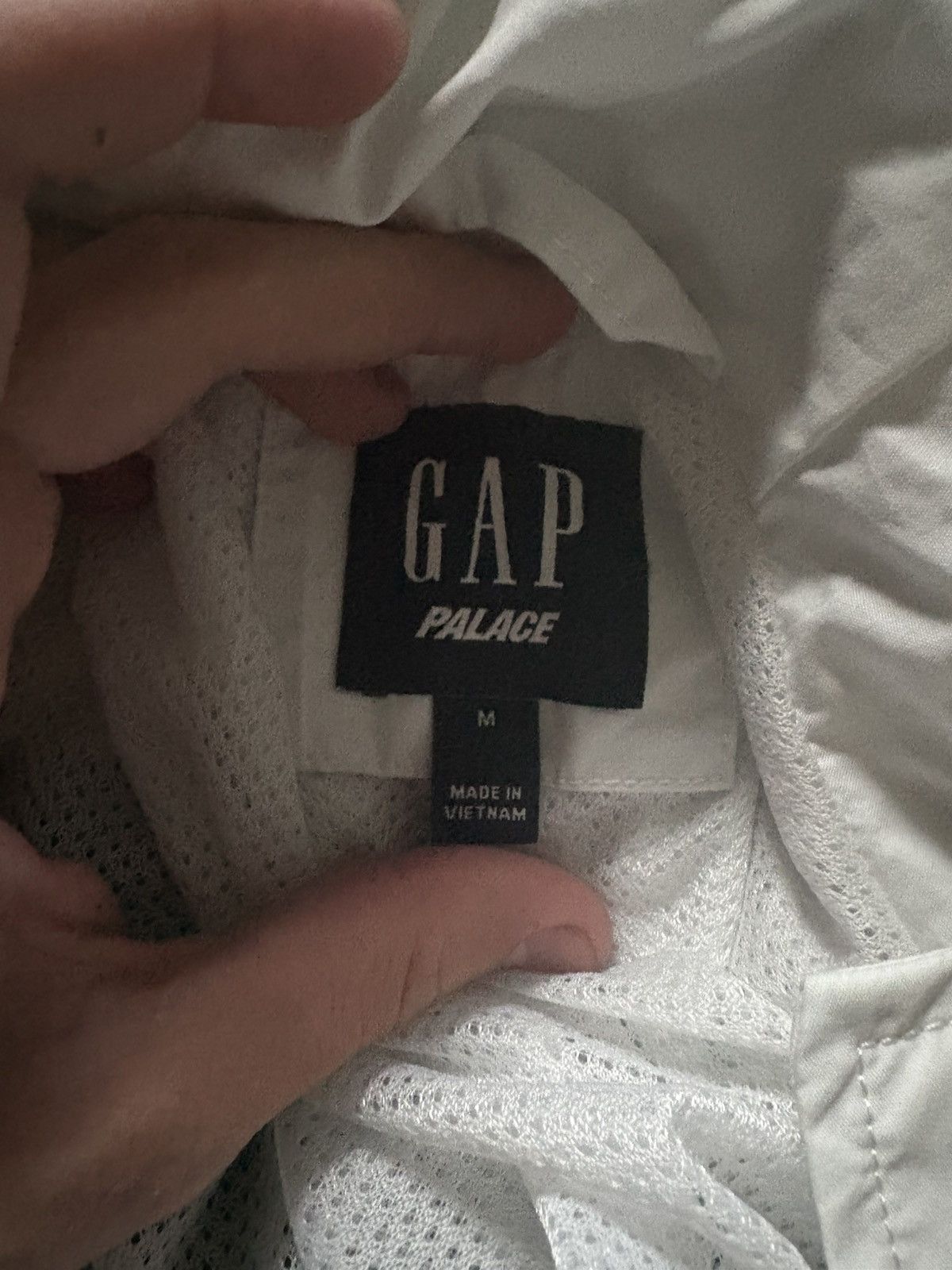 Gap × Palace Palace x Gap Windbreaker 'White/Green' Size US M / EU 48-50 / 2 - 5 Thumbnail