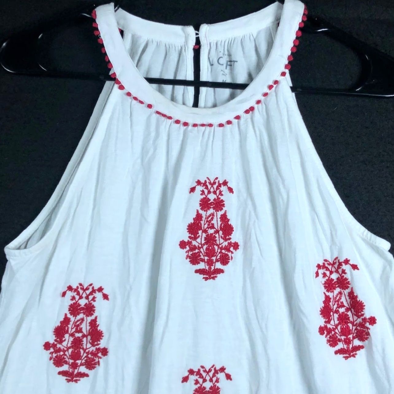 Ann Taylor VINTAGE Ann Taylor LOFT Womens Blouse White Red Embroidered Sleeveless Tank Medium Size M / US 6-8 / IT 42-44 - 2 Thumbnail
