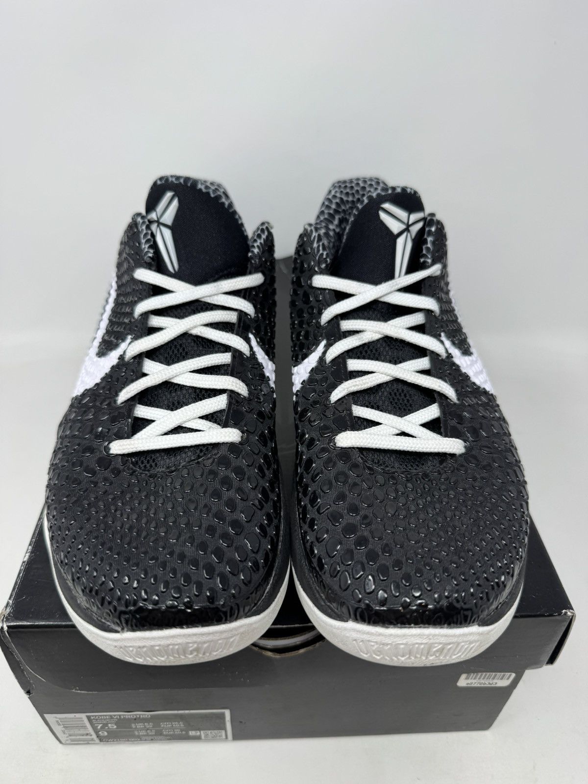 Nike Nike Zoom Kobe 6 Protro Mambacita Sweet Sixteen Size US 7.5 / EU 40-41 - 4 Thumbnail