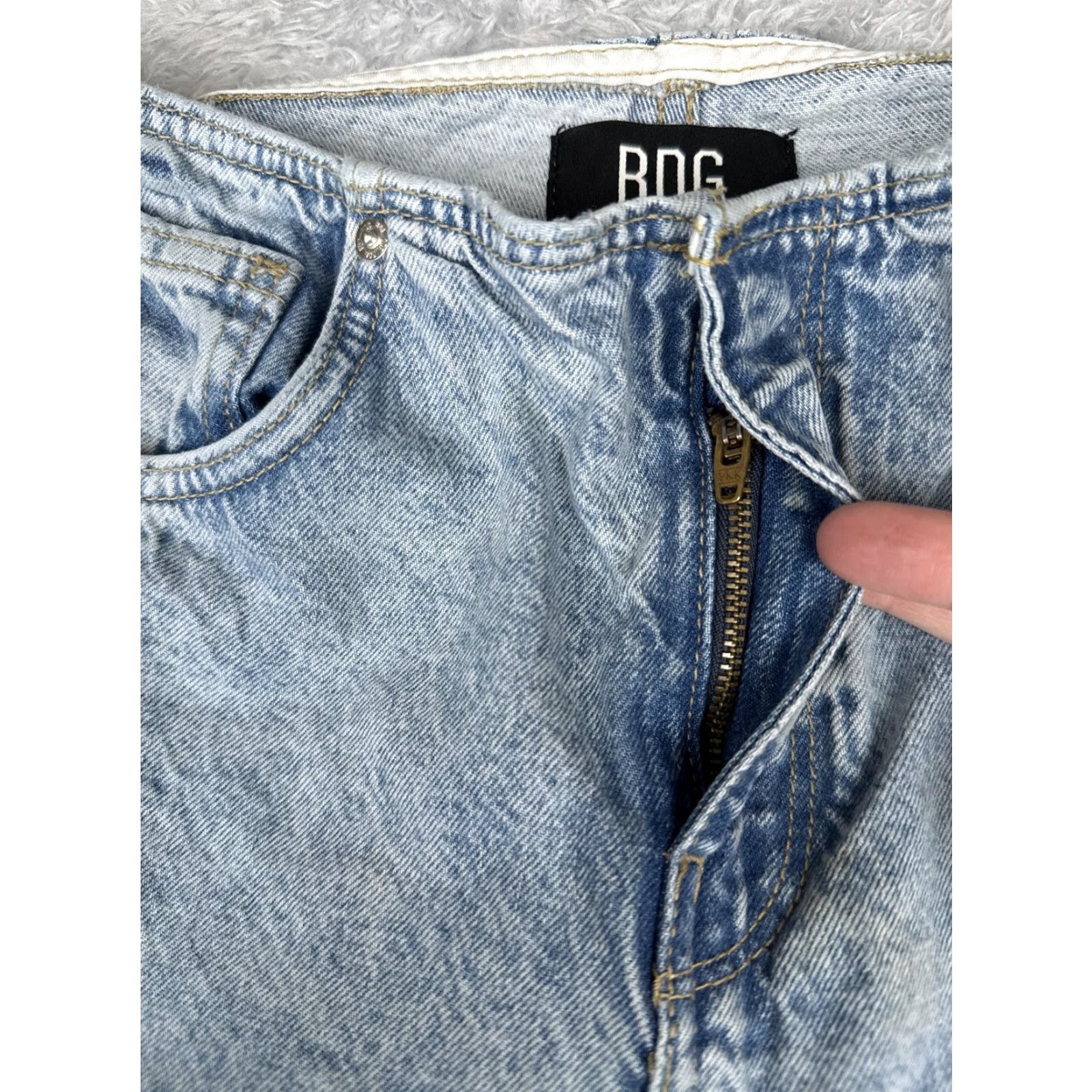 Bdg BDG Urban Outfitters Jeans Womens 28x31 Blue High Rise Wide Leg Acid Wash Denim Size 28" / US 6 / IT 42 - 5 Thumbnail