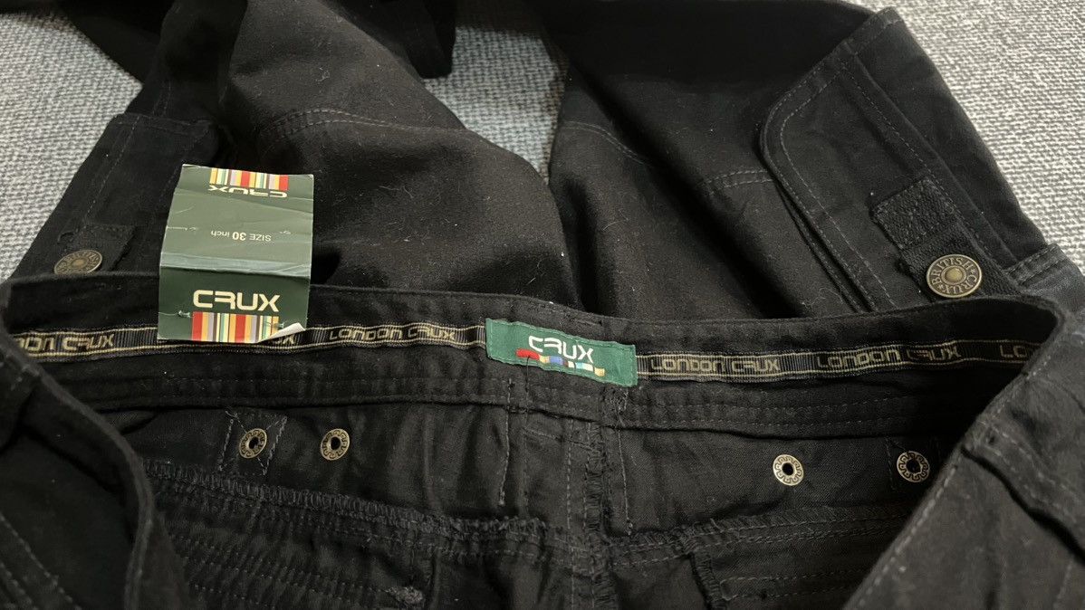 Japanese Brand Vintage Japanese Brand Crux Cargo Black pant size 32 x 30 Size US 32 / EU 48 - 13 Thumbnail