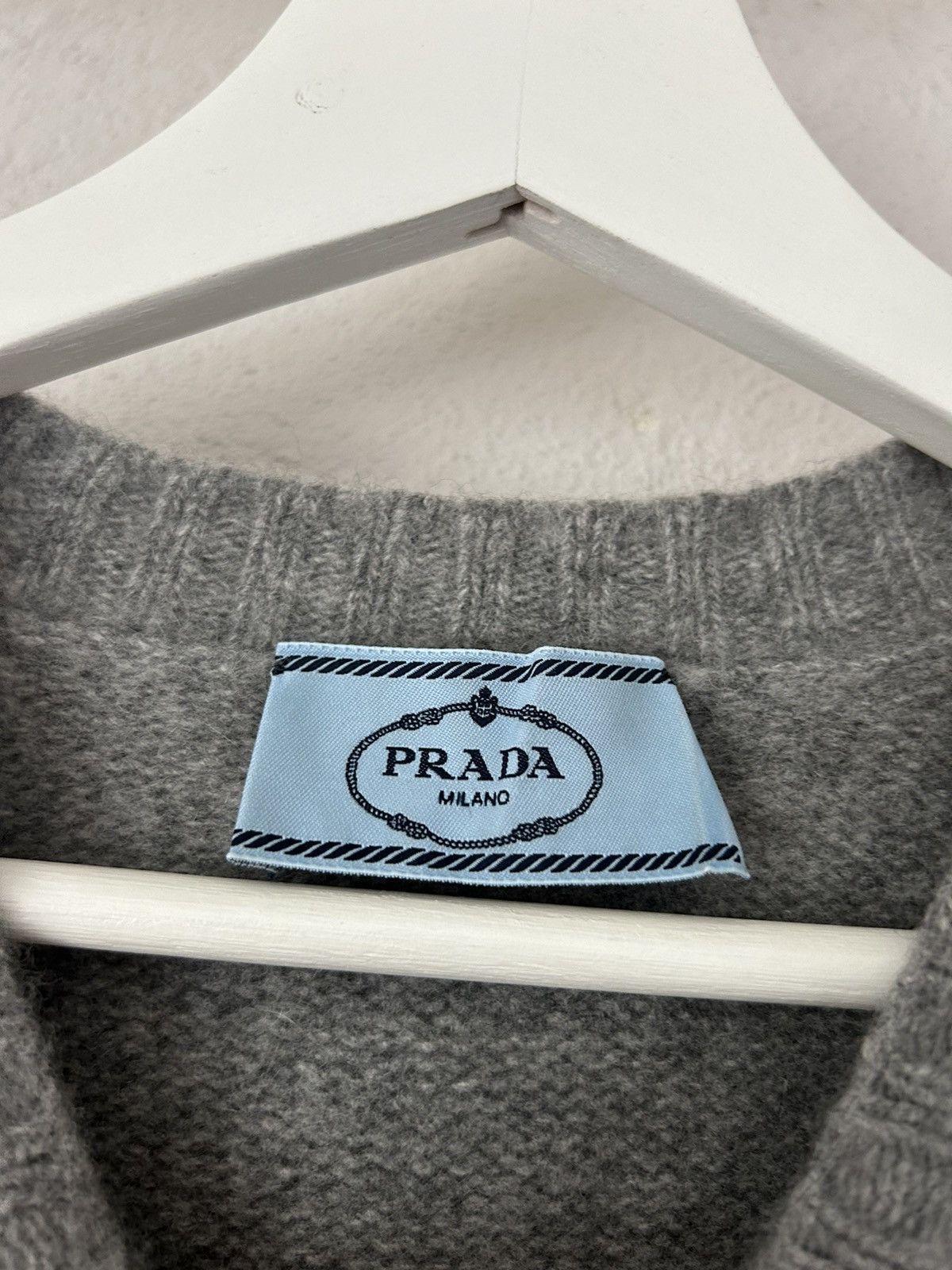 Prada Wool/Cashmere Blend Sweater Size S / US 4 / IT 40 - 4 Thumbnail