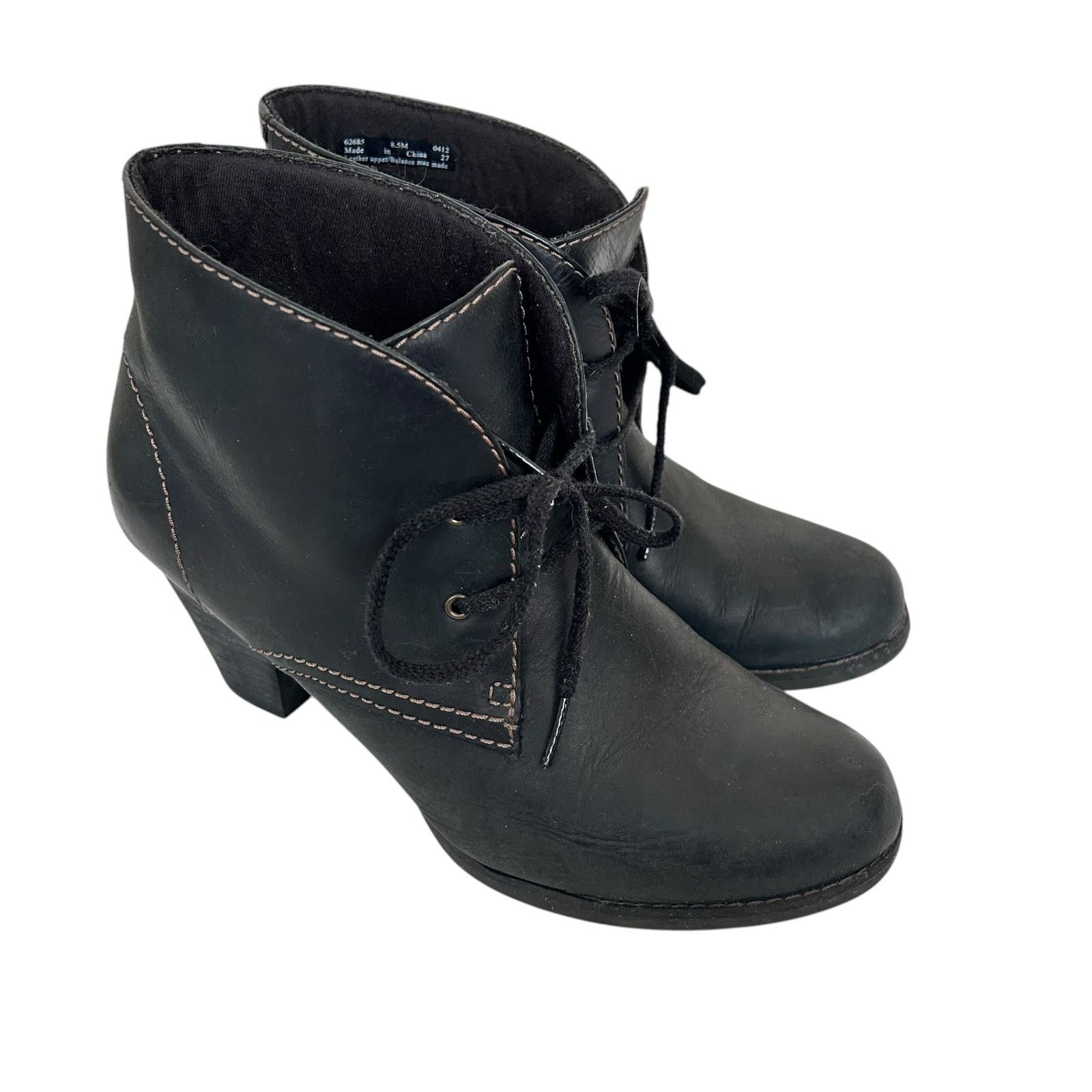 Clarks Clarks Bergen Black Leather Heeled Booties Sz 8.5 Size US 8.5 / IT 38.5 - 2 Thumbnail