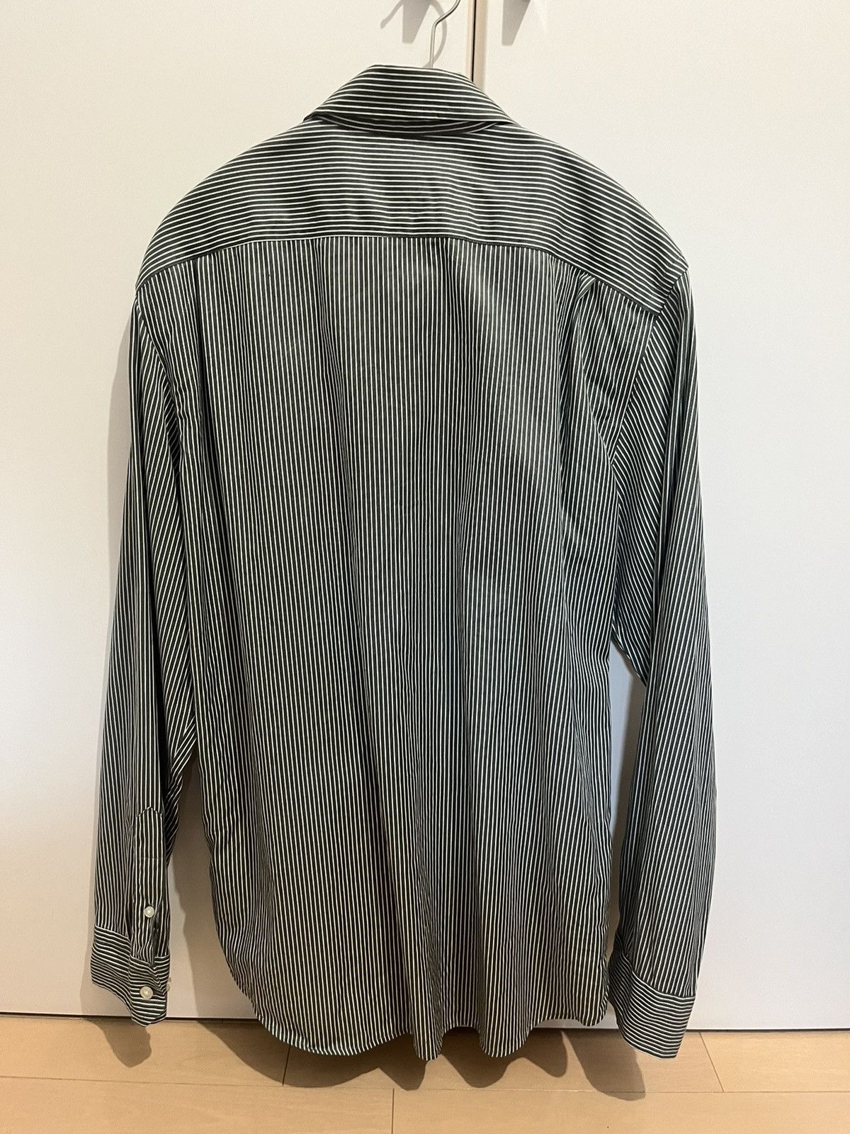 Banana Republic BANANA REPUBLIC CLASSIC FIT GREEN STRIPE SHIRT Size US M / EU 48-50 / 2 - 4 Thumbnail