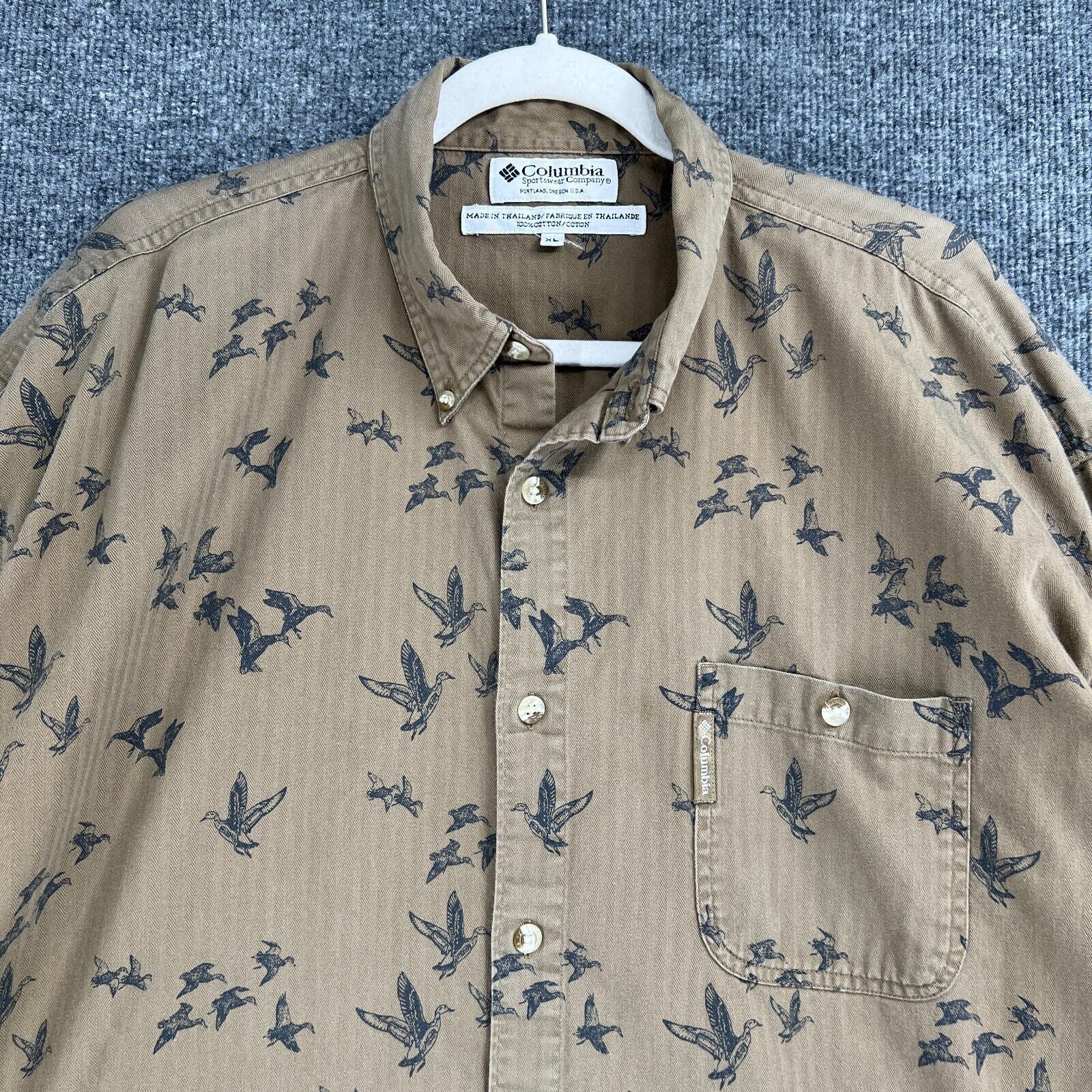 Columbia Vintage Columbia Shirt Brown All Over Duck Print XL Size US XL / EU 56 / 4 - 2 Thumbnail