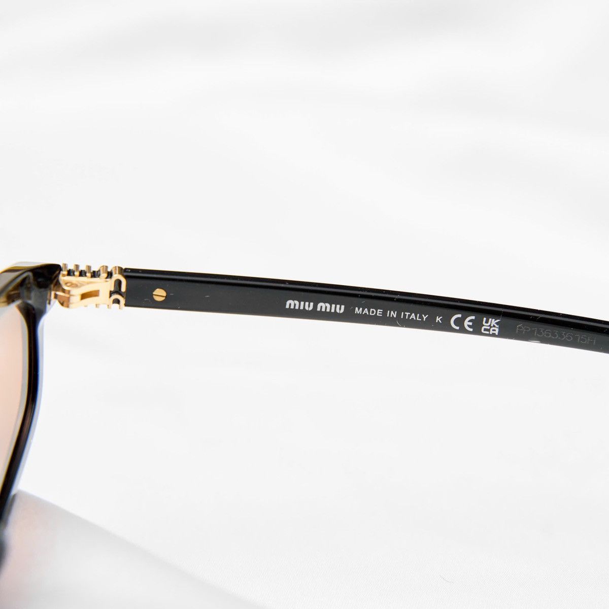 MIU MIU 0MU A06S 16K10I SUNGLASSES