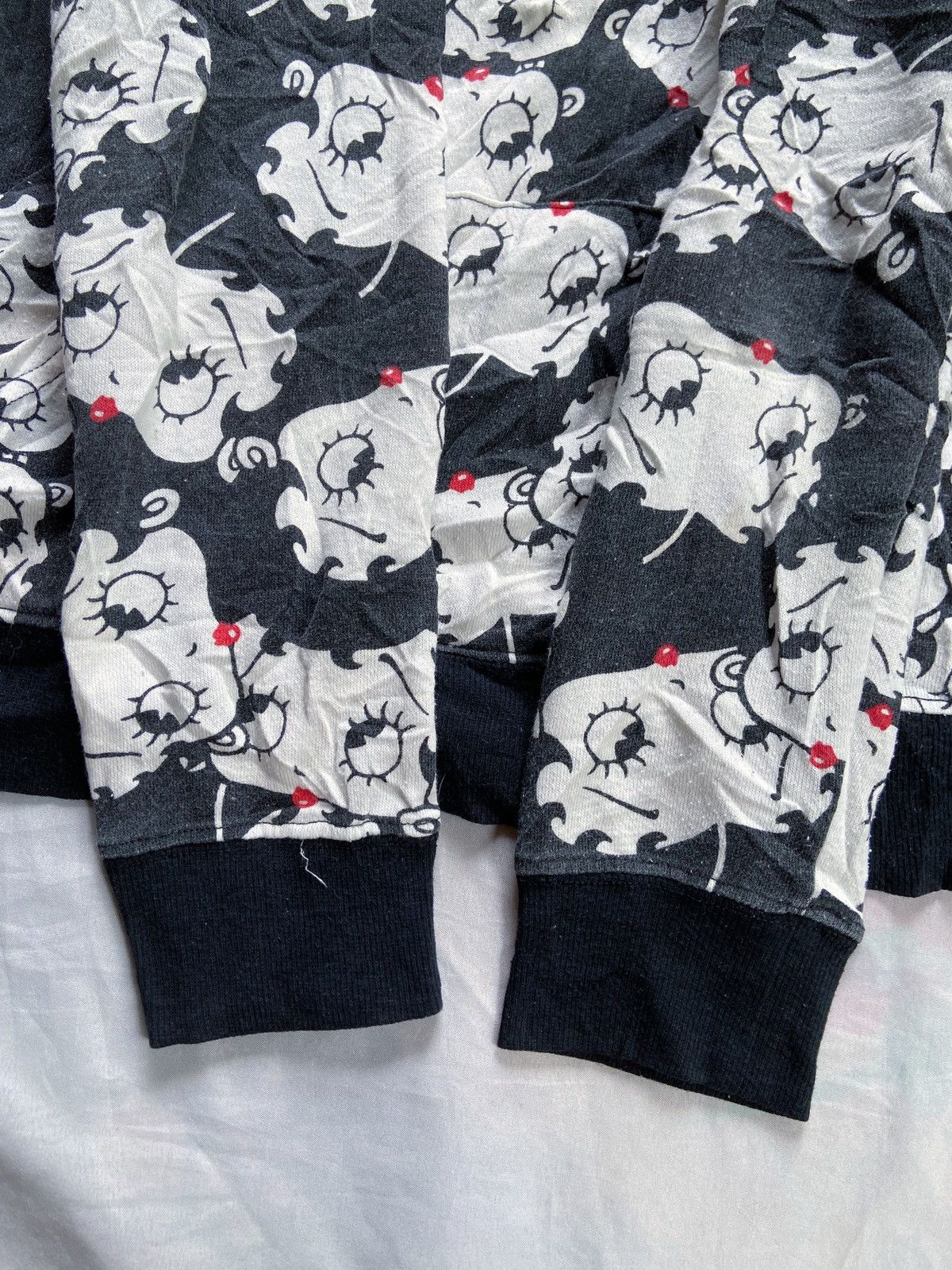 Japanese Brand VIRGIRL x BETTY BOOP HOODIE Size US M / EU 48-50 / 2 - 8 Thumbnail