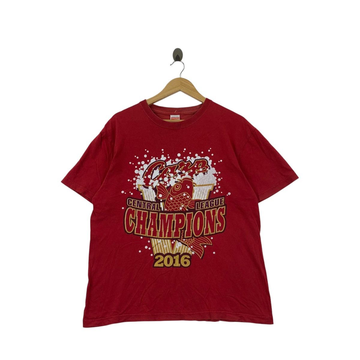 Vintage CARP CENTRAL LEAGUE CHAMPIONS 2016 Tee Shirt Top Japan Size US L / EU 52-54 / 3 - 1 Thumbnail