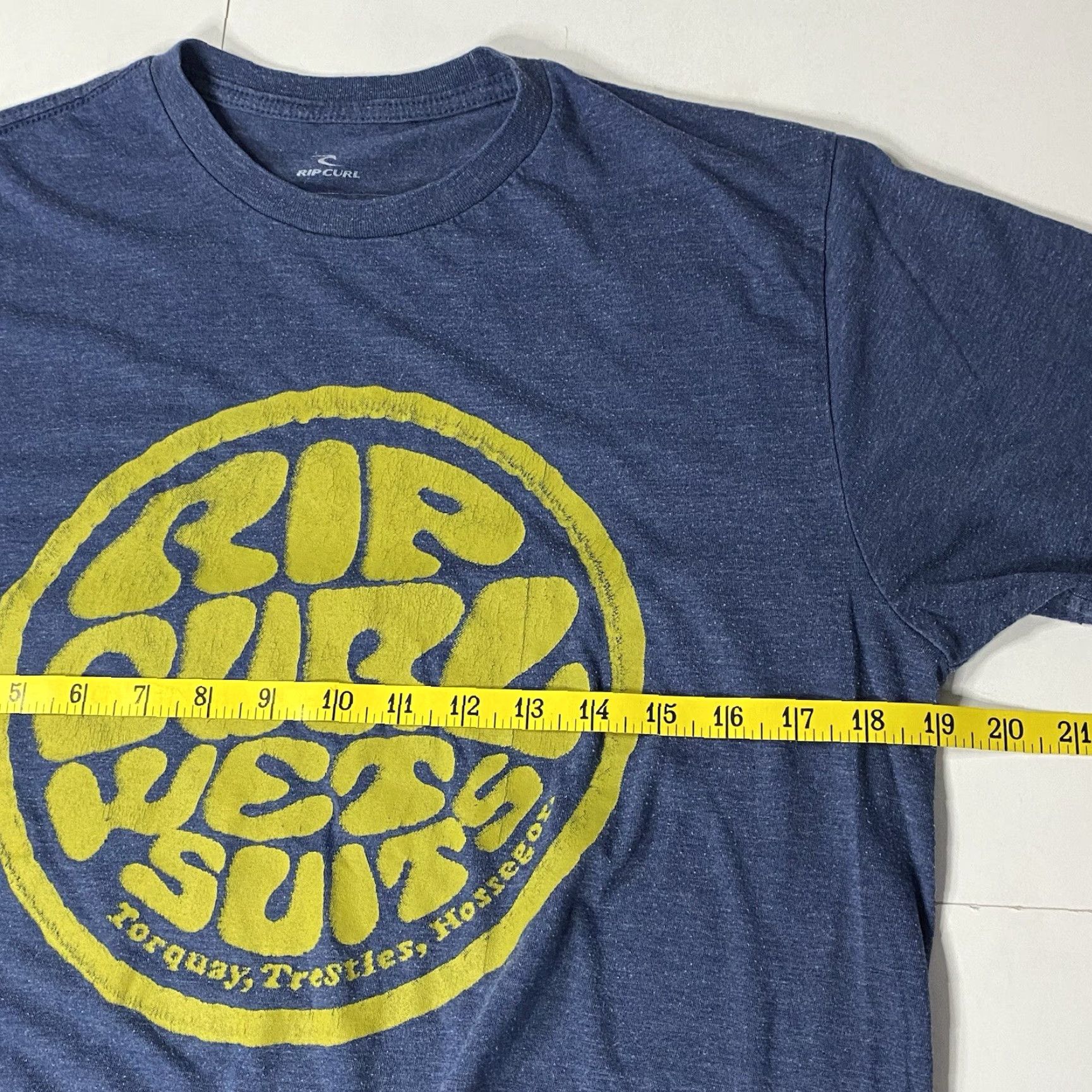 Rip Curl Ripcurl T Shirt Mens Medium Wetsuits Brand Beach Surfing M Size US M / EU 48-50 / 2 - 5 Thumbnail