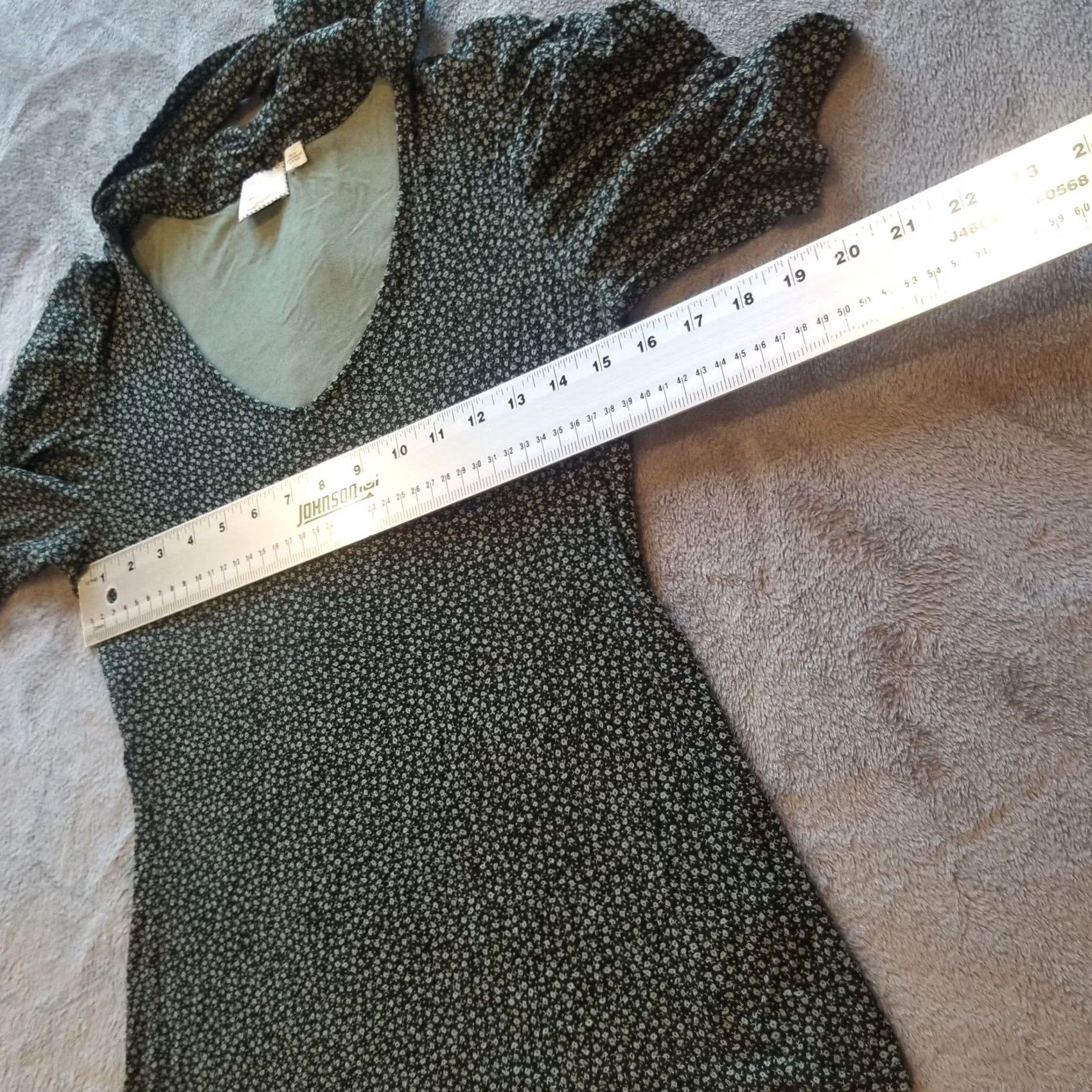 Anthropologie Anthropologie Postmark Tie-Neck Floral Blouse Small Puff Pleated Sleeve Black - Casual Style, Vintage Feel - (67 characters) Size S / US 4 / IT 40 - 5 Thumbnail