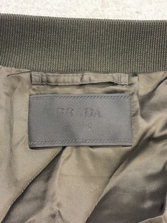Prada FW2016 Prada Olive Nylon Bomber Jacket Size US M / EU 48-50 / 2 - 12 Thumbnail