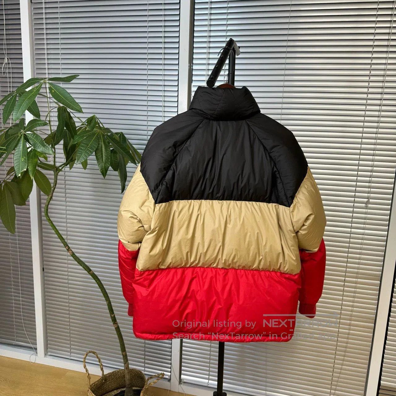 Burberry burberry classic color block puffer jacket. Size US XS / EU 42 / 0 - 2 Thumbnail